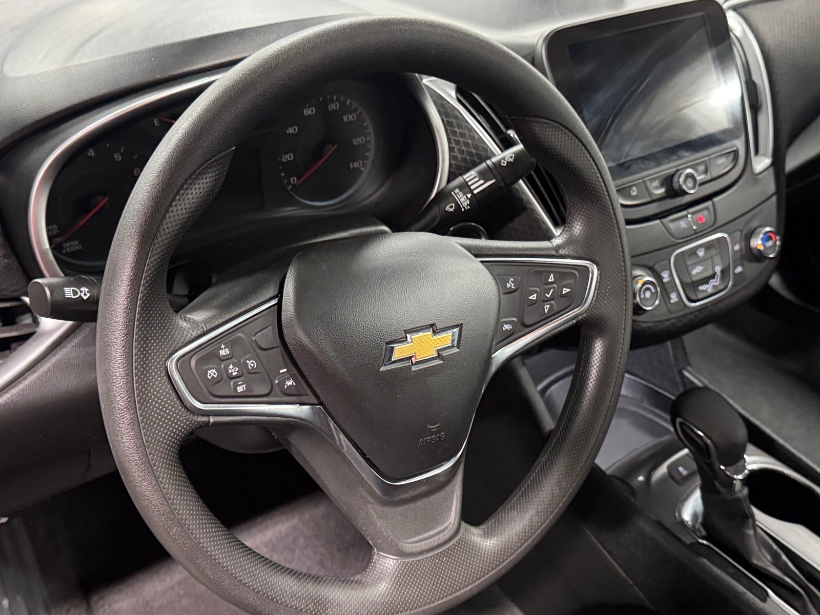 Thumbnail: 2024 Chevrolet Malibu - 5