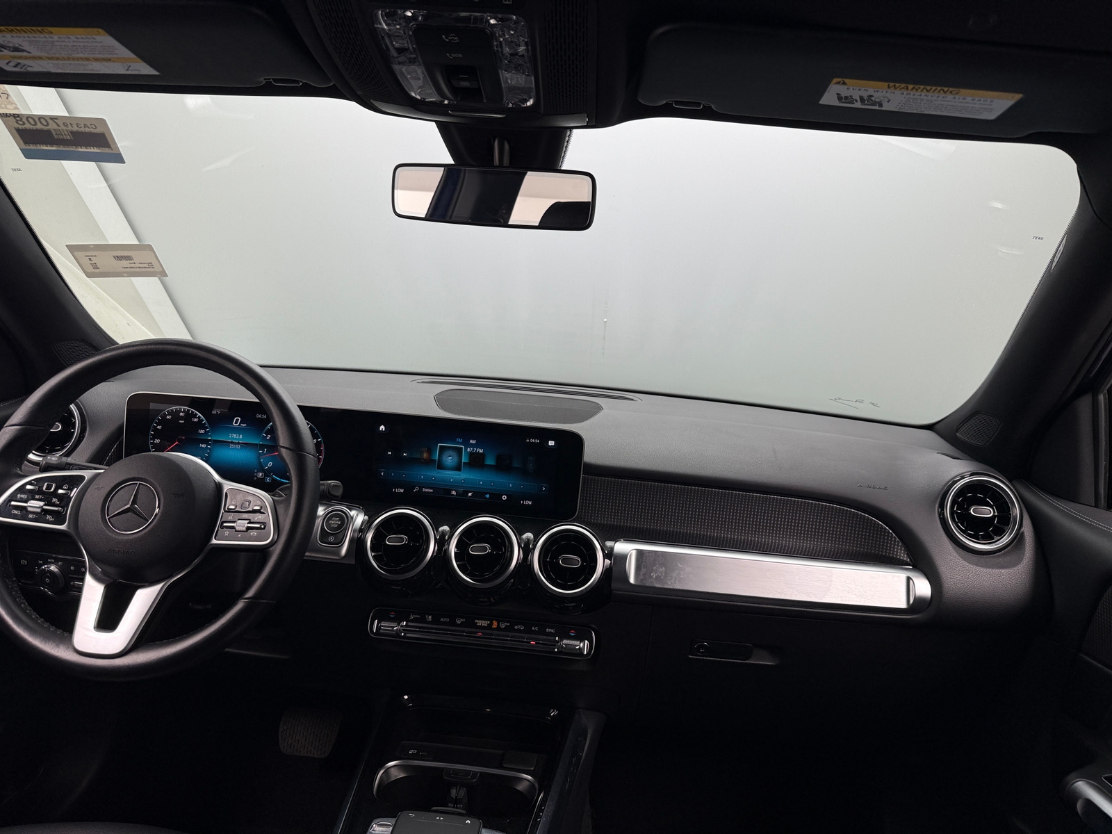 Thumbnail: 2020 Mercedes-Benz GLB - 2
