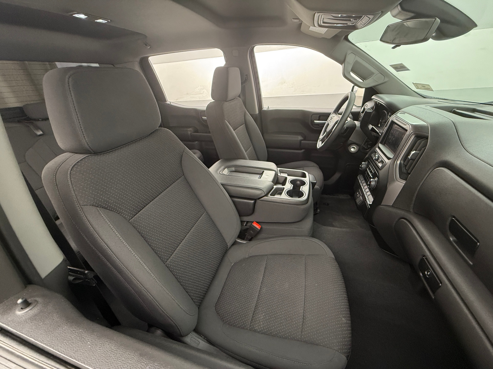 Thumbnail: 2022 Chevrolet Silverado 1500 - 2