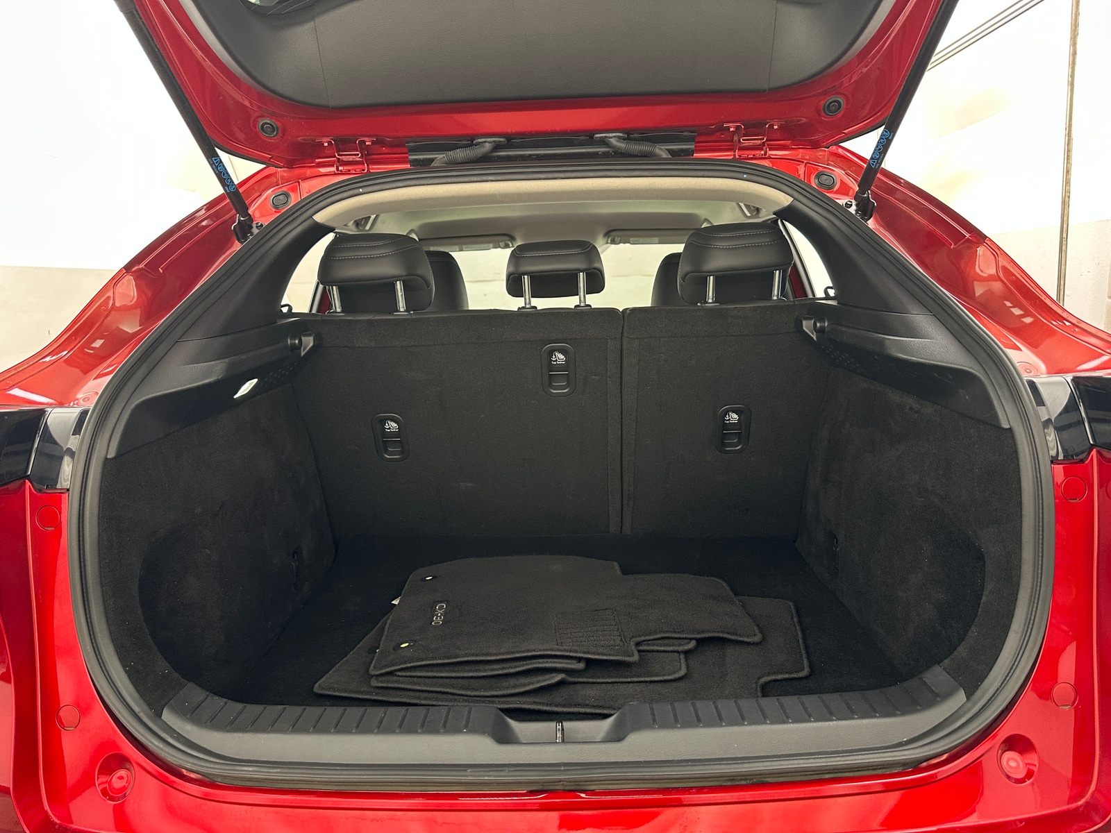 Thumbnail: 2022 Mazda CX-30 - 6