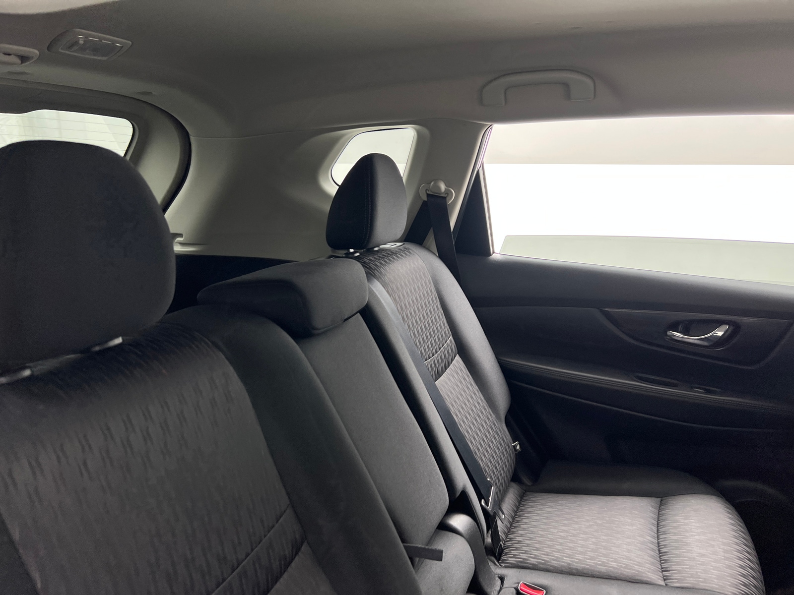 Thumbnail: 2018 Nissan Rogue - 6