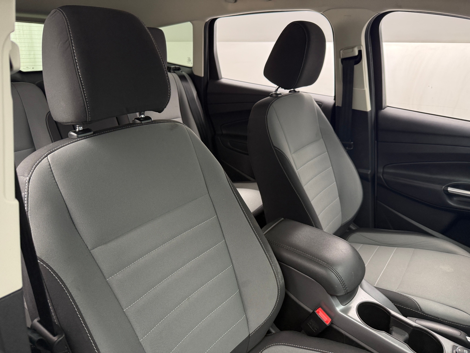 Thumbnail: 2016 Ford Escape - 2