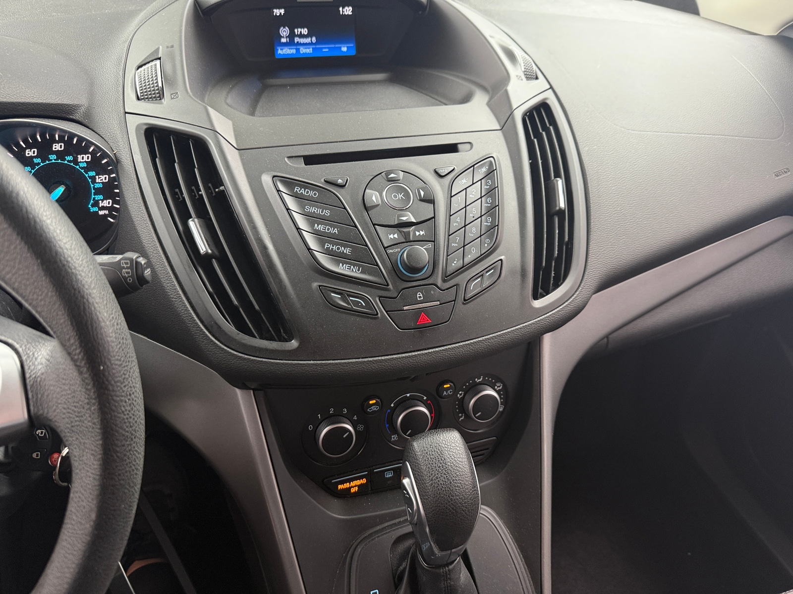 Thumbnail: 2016 Ford Escape - 4