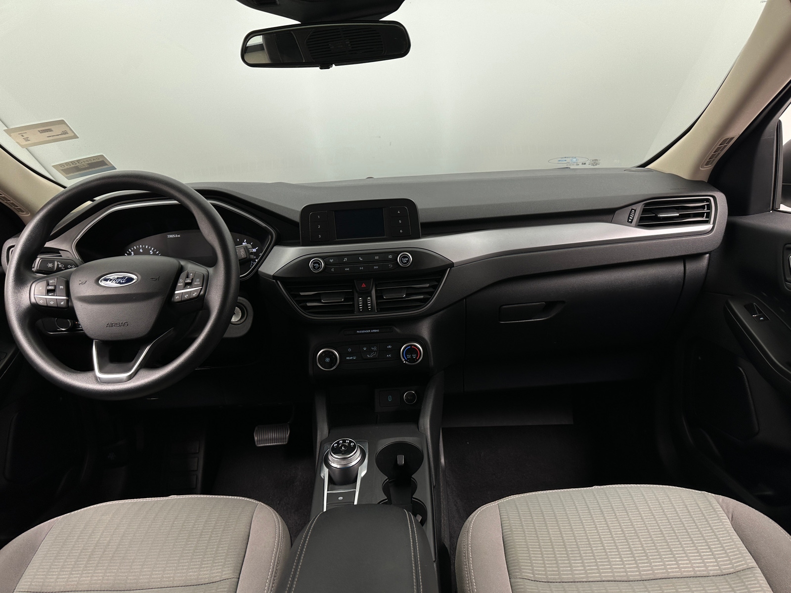 Thumbnail: 2020 Ford Escape - 3