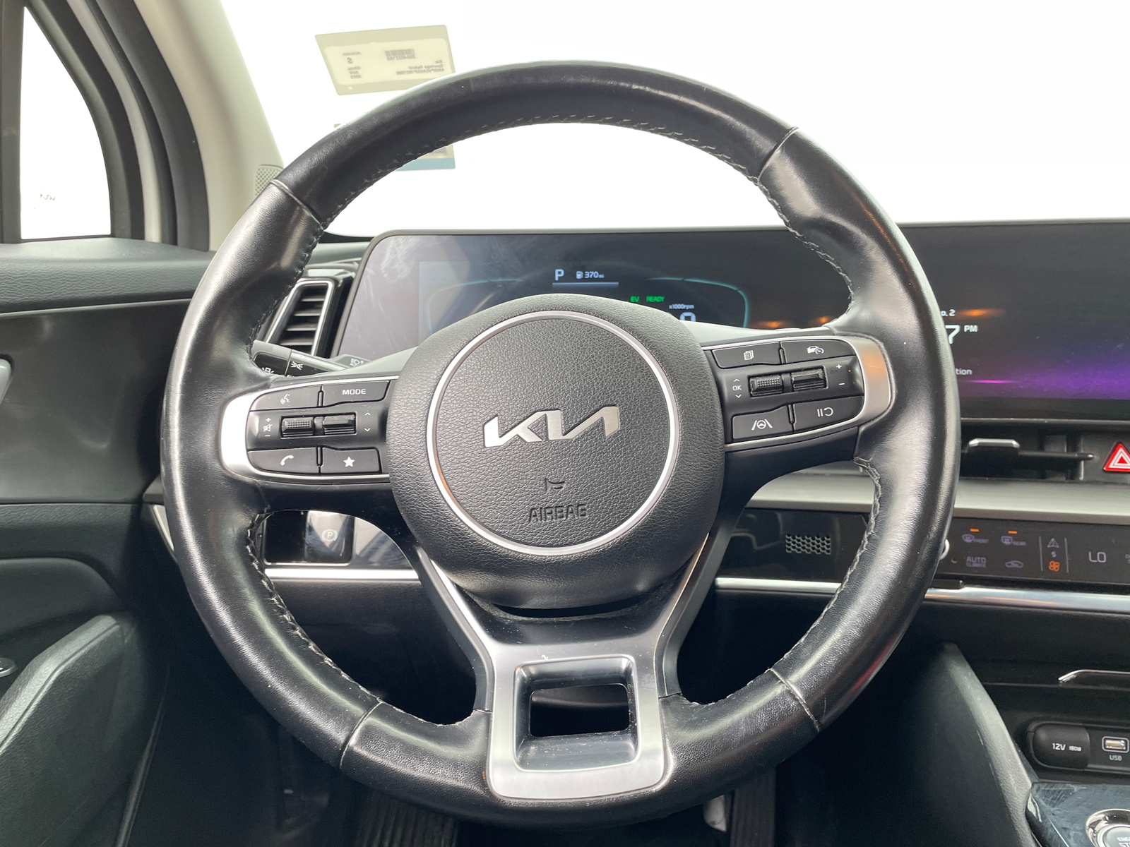 Thumbnail: 2023 Kia Sportage - 4