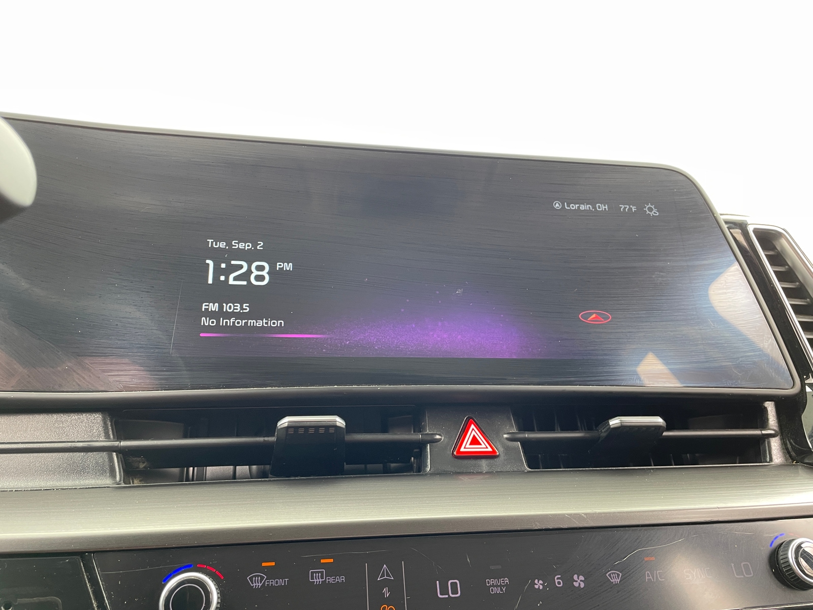 Thumbnail: 2023 Kia Sportage - 3