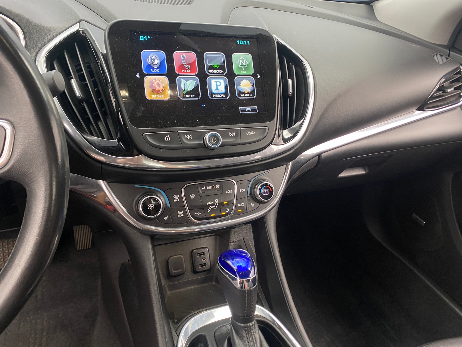 Thumbnail: 2016 Chevrolet Volt - 3