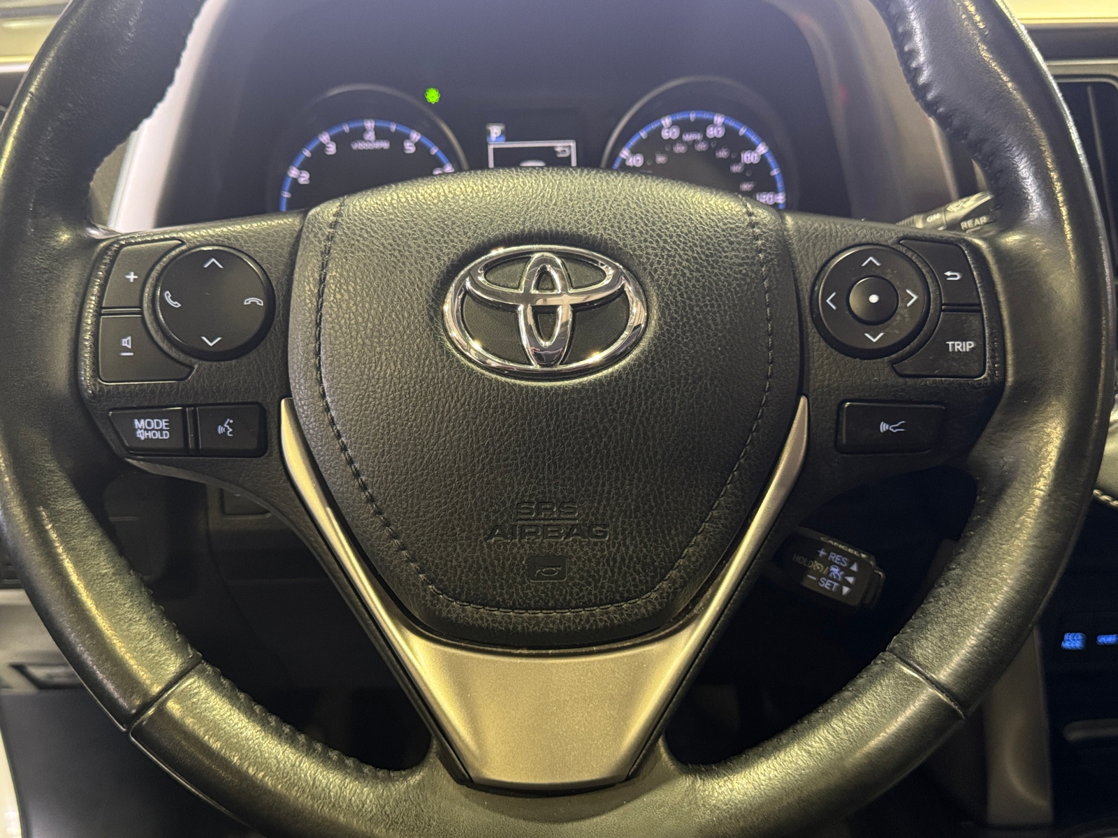Thumbnail: 2018 Toyota RAV4 - 5