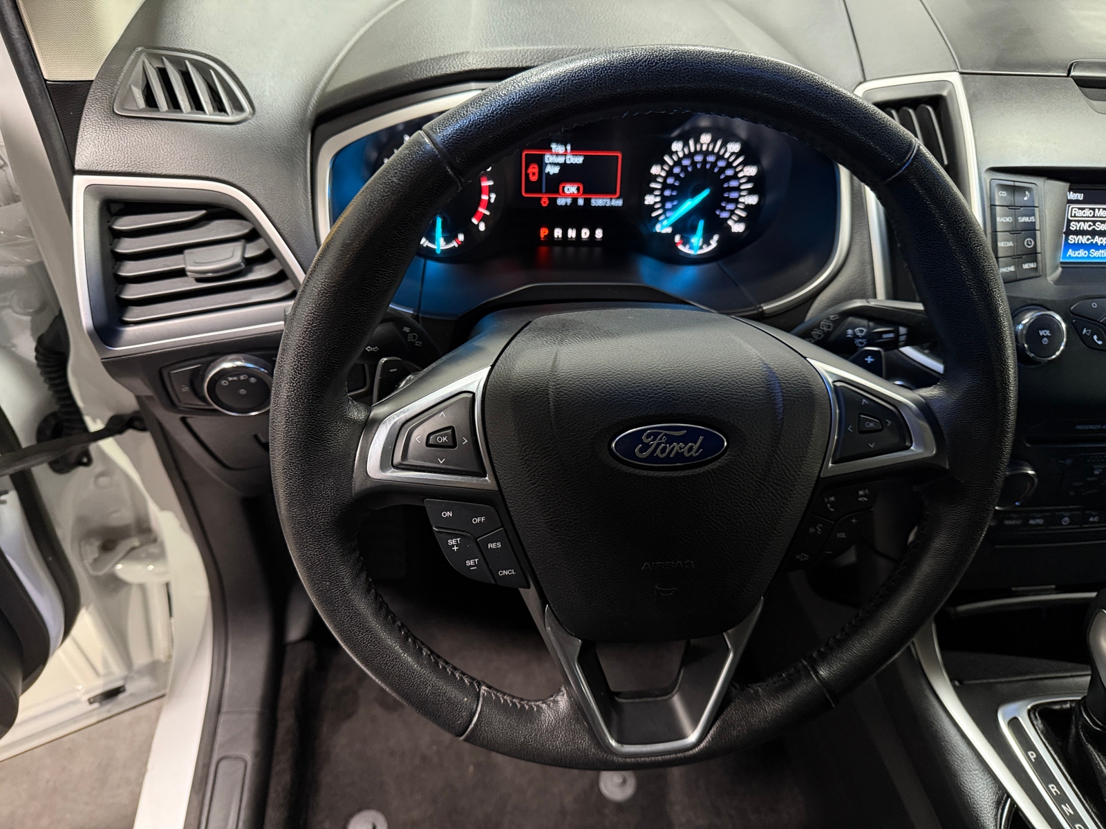 Thumbnail: 2016 Ford Edge - 5