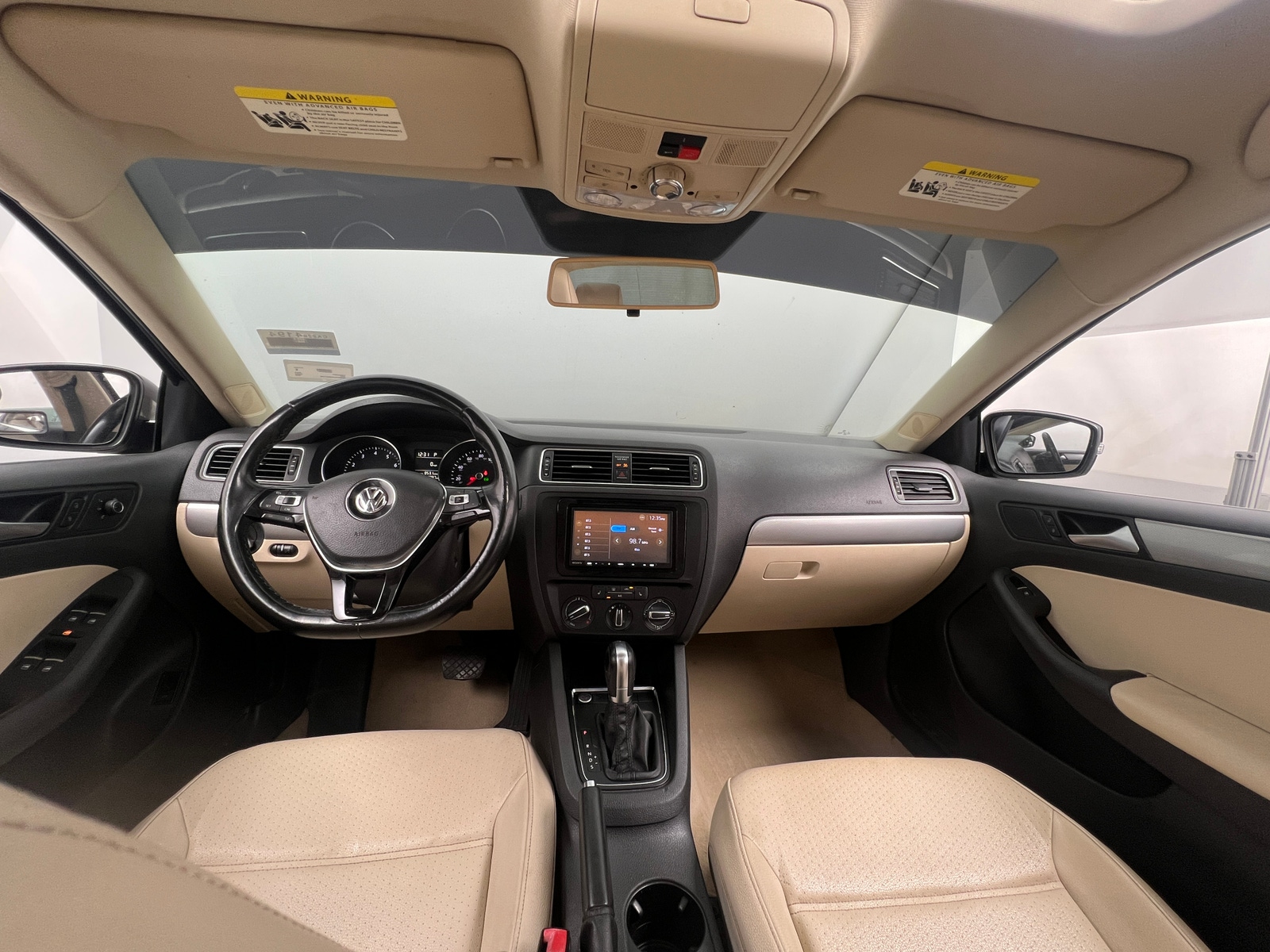Thumbnail: 2016 Volkswagen Jetta - 3