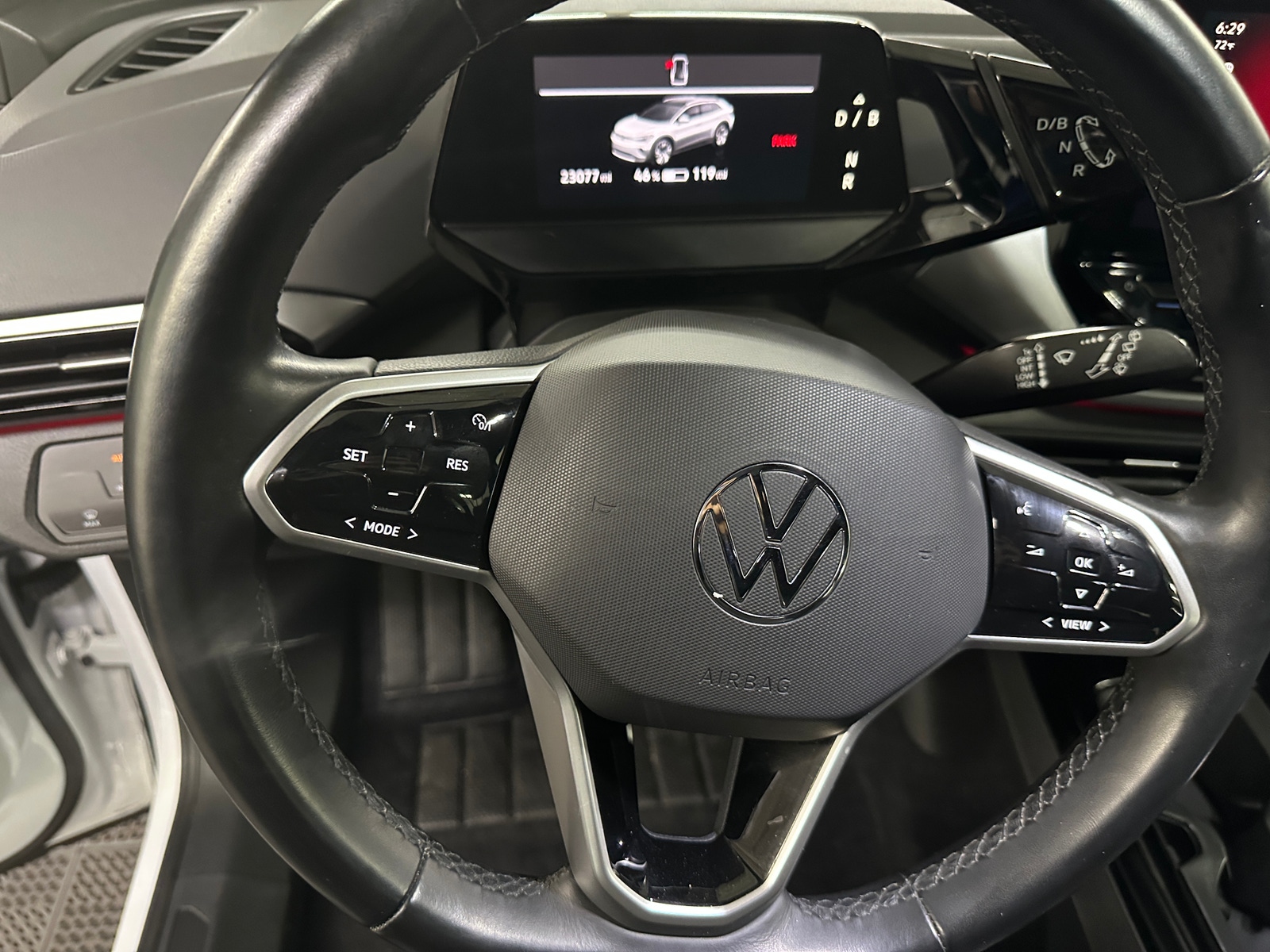 Thumbnail: 2022 Volkswagen ID.4 - 5