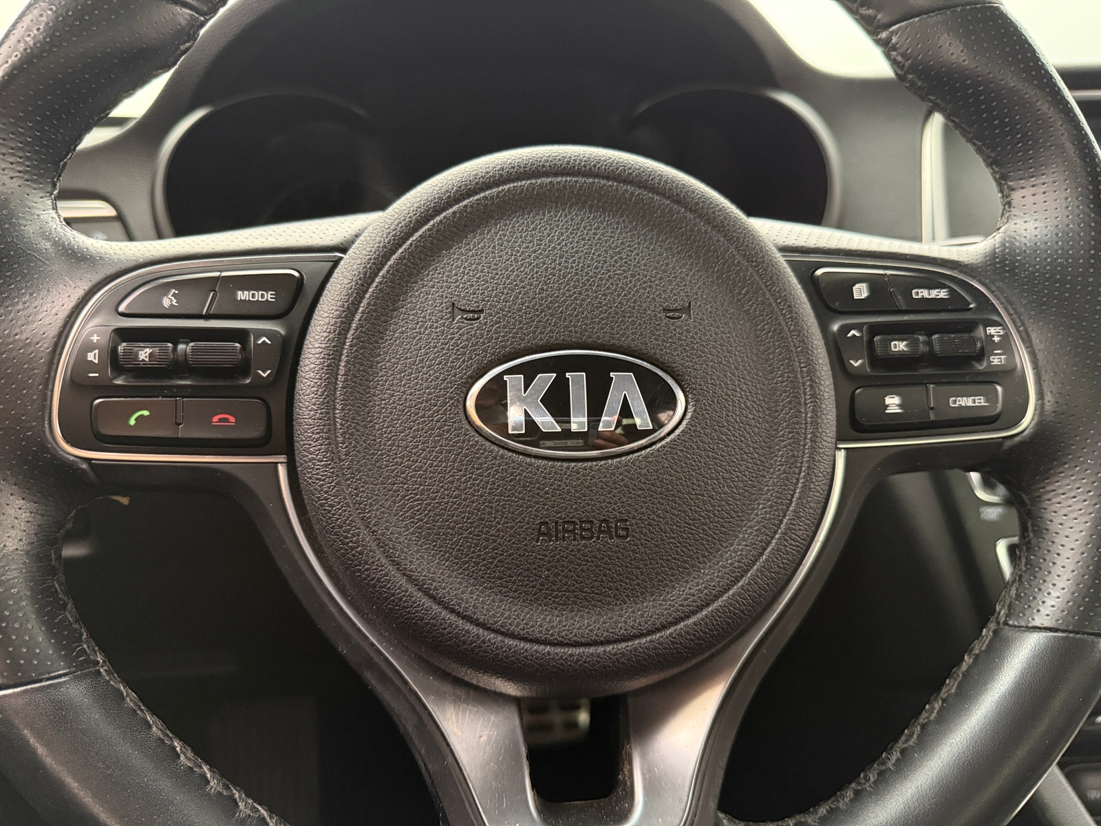 Thumbnail: 2016 Kia Optima - 4