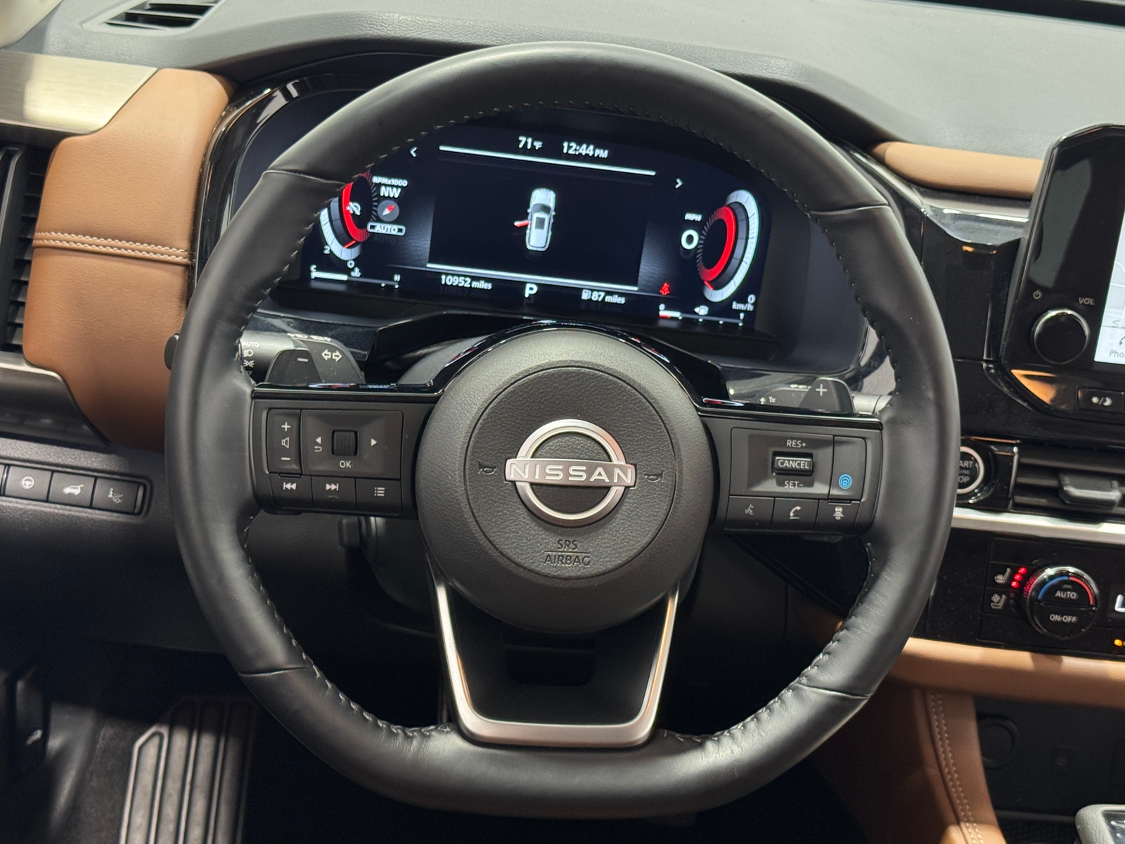 Thumbnail: 2024 Nissan Pathfinder - 4