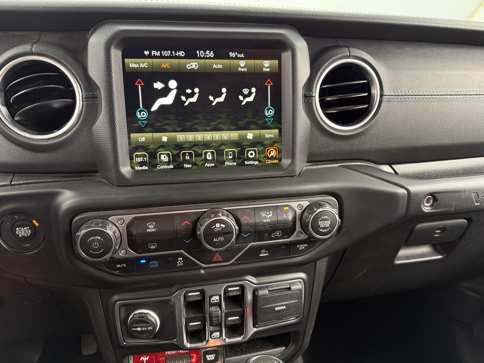 Thumbnail: 2023 Jeep Wrangler - 3