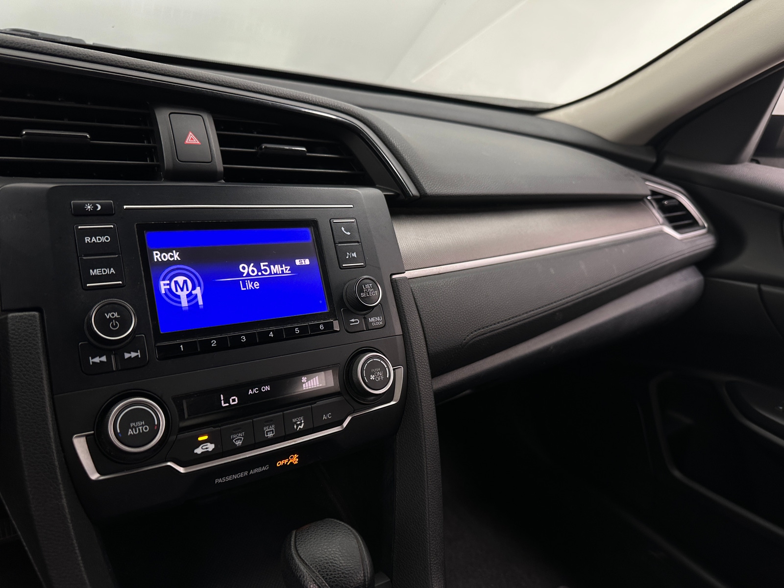 Thumbnail: 2019 Honda Civic - 4