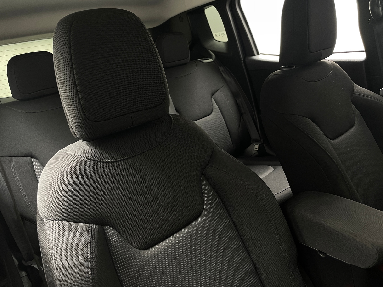 Thumbnail: 2018 Jeep Renegade - 2