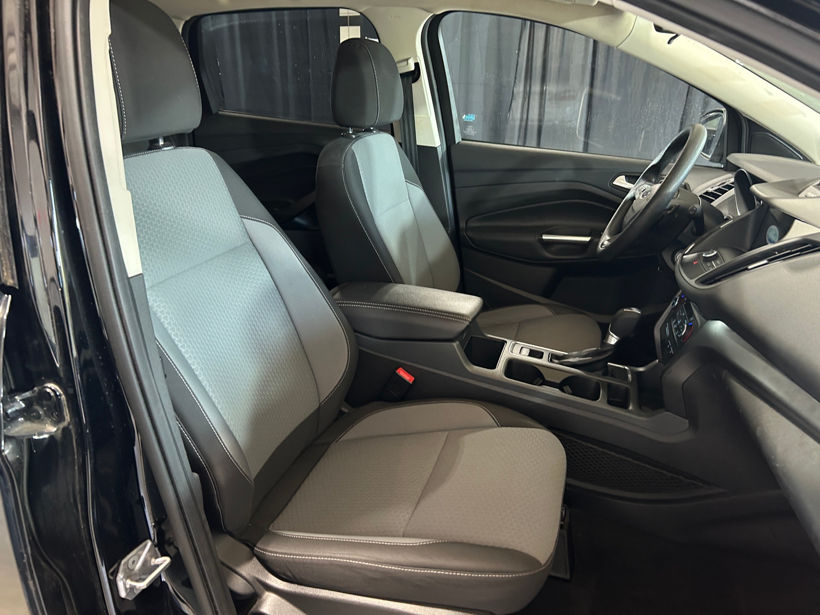 Thumbnail: 2017 Ford Escape - 2
