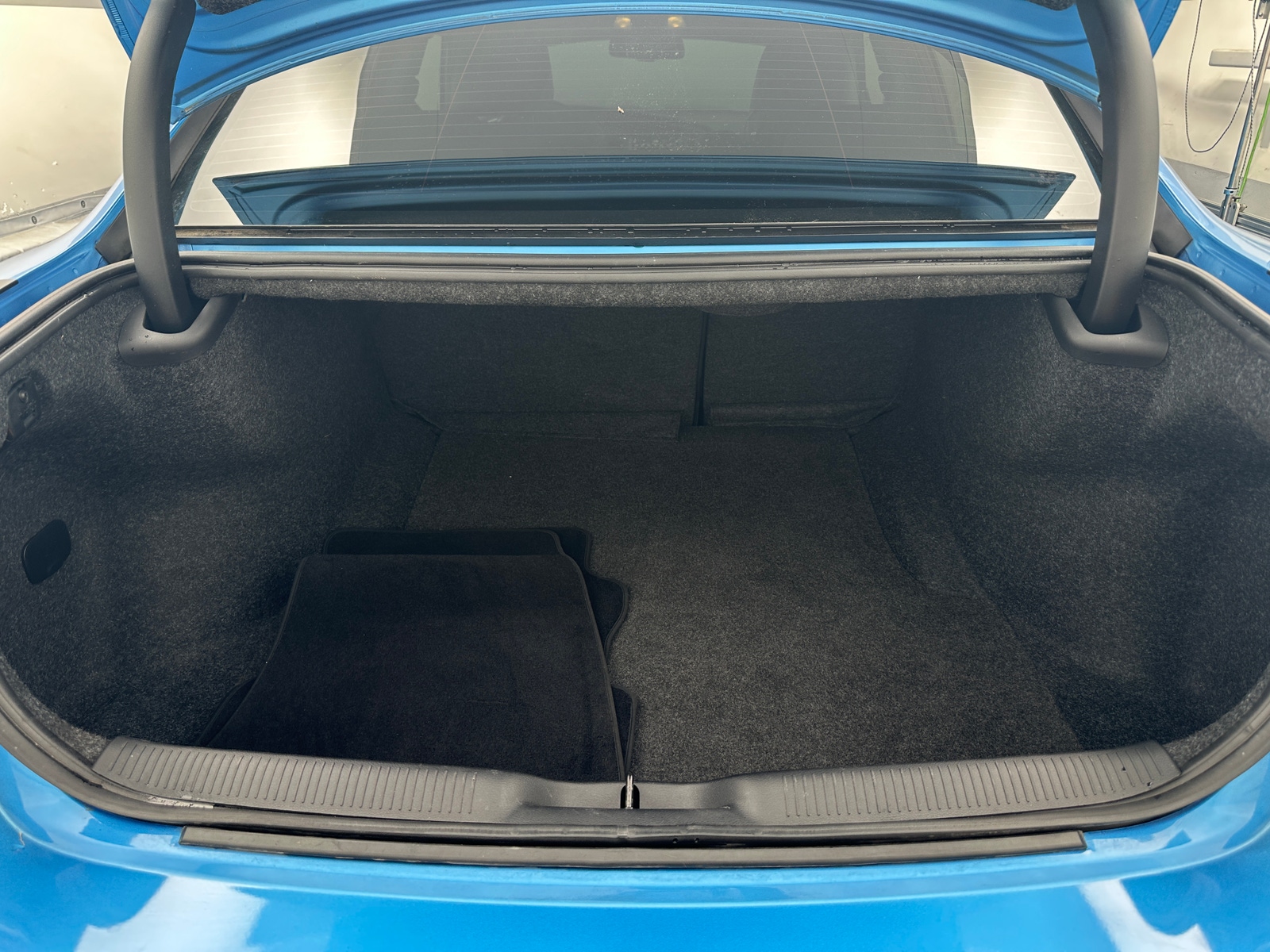 Thumbnail: 2019 Dodge Charger - 6