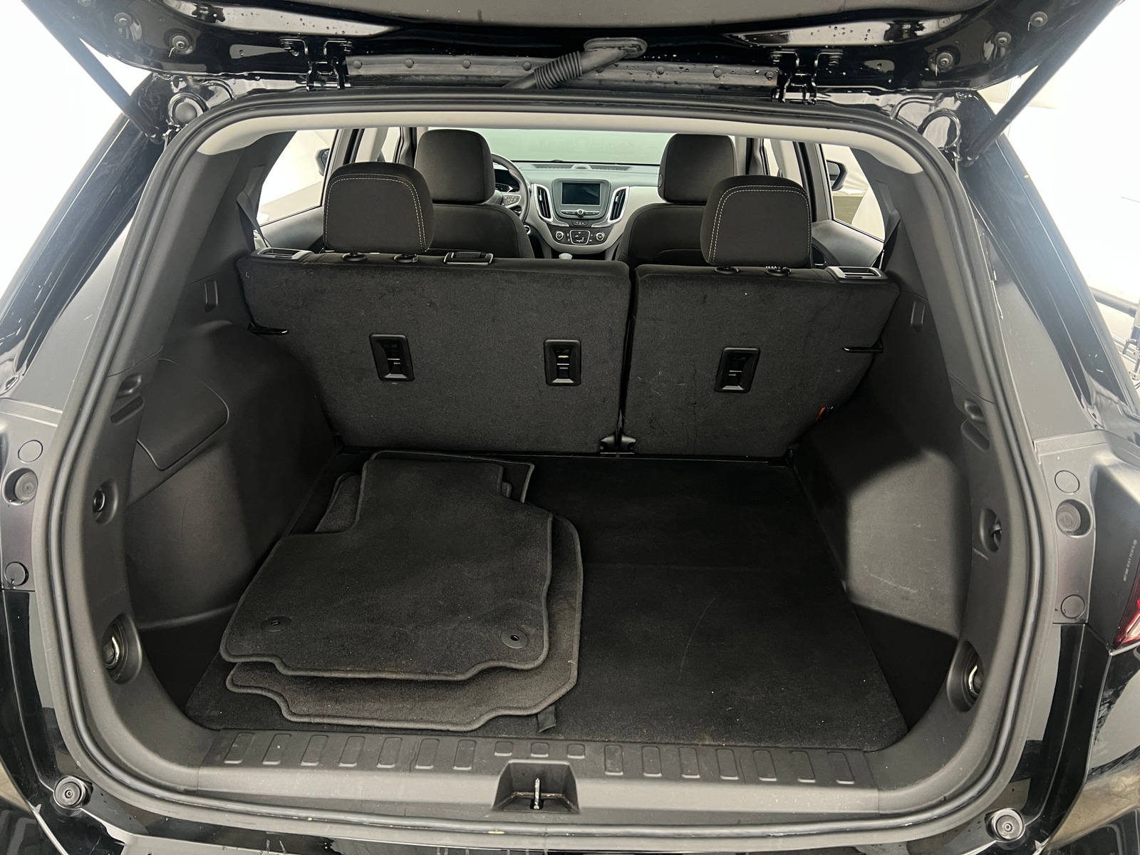 Thumbnail: 2024 Chevrolet Equinox - 7