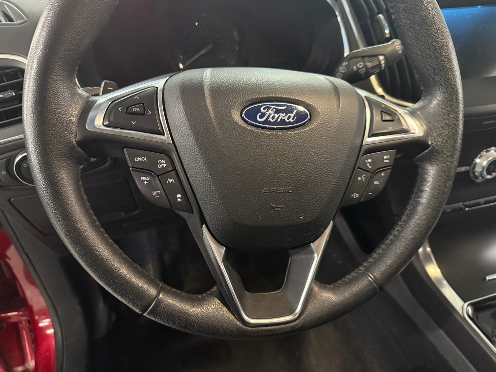 Thumbnail: 2020 Ford Edge - 4