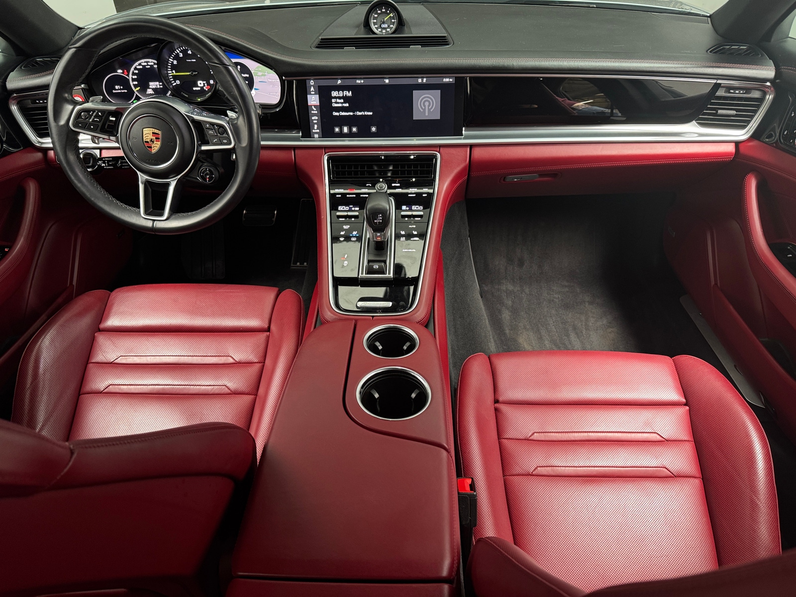 Thumbnail: 2018 Porsche Panamera - 2