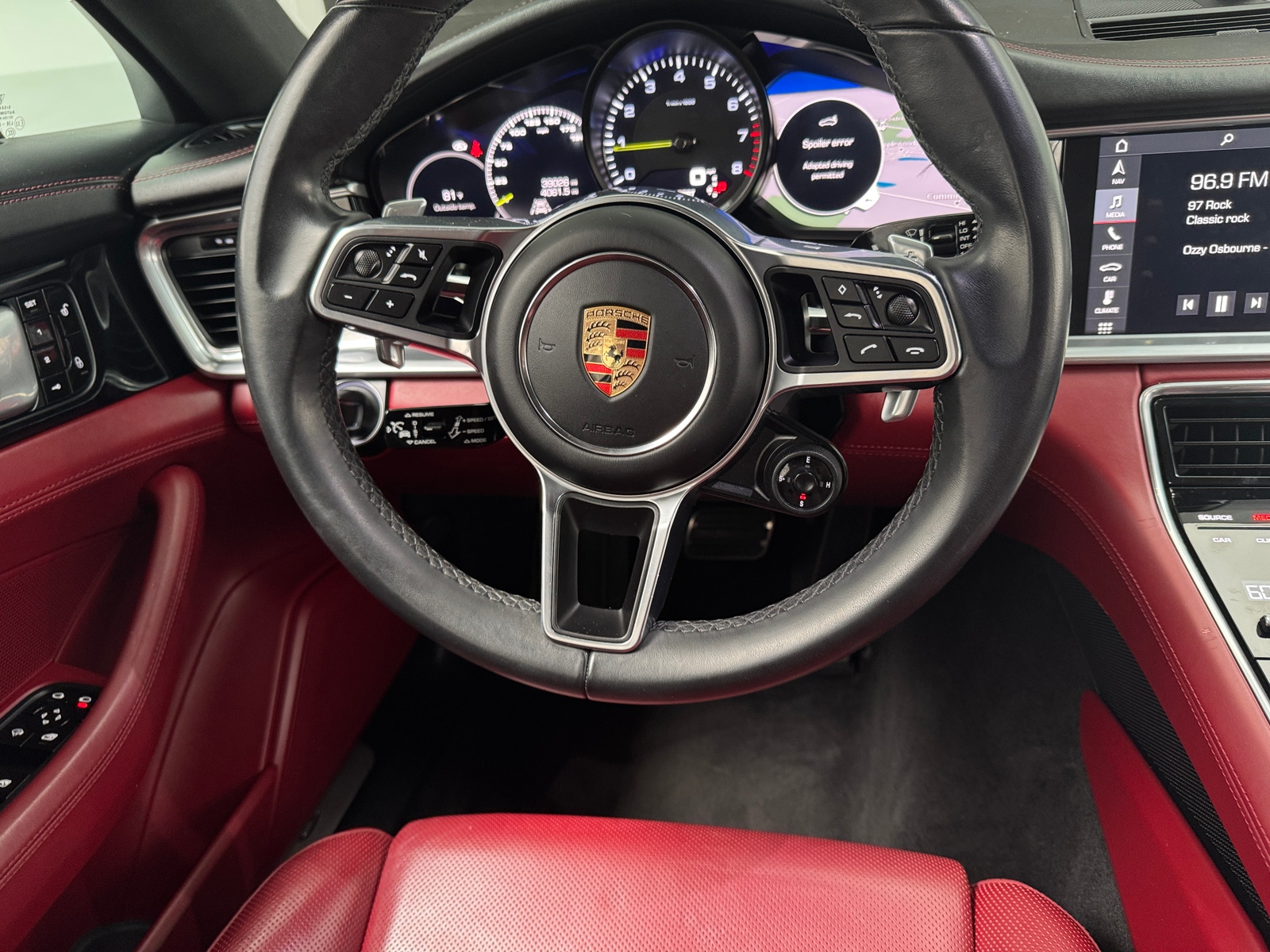 Thumbnail: 2018 Porsche Panamera - 4