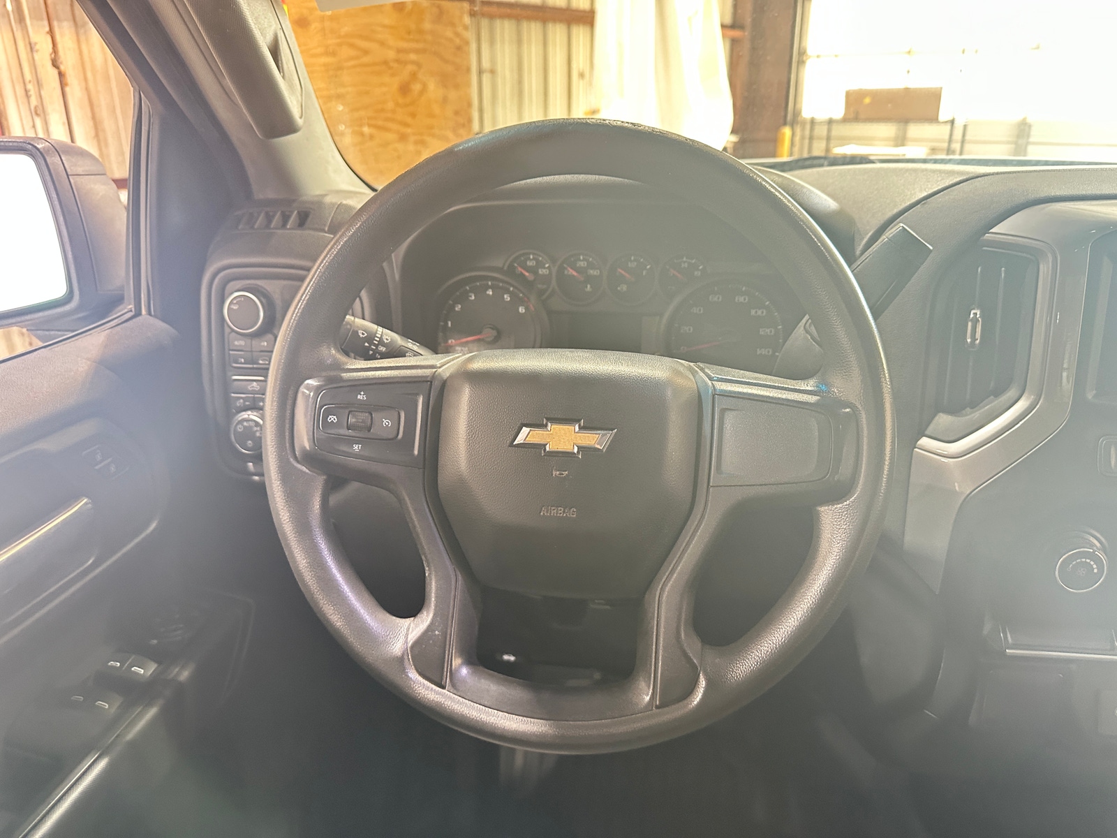 Thumbnail: 2021 Chevrolet Silverado 1500 - 5