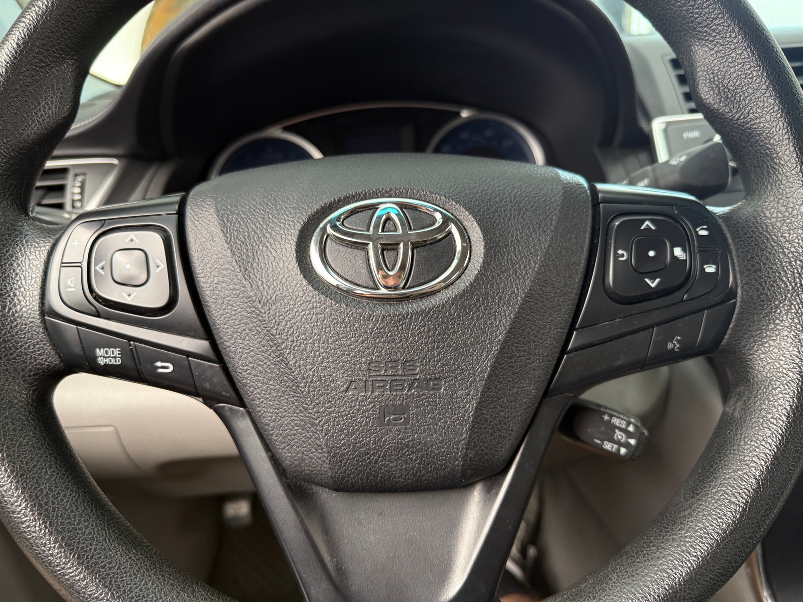 Thumbnail: 2017 Toyota Camry - 5