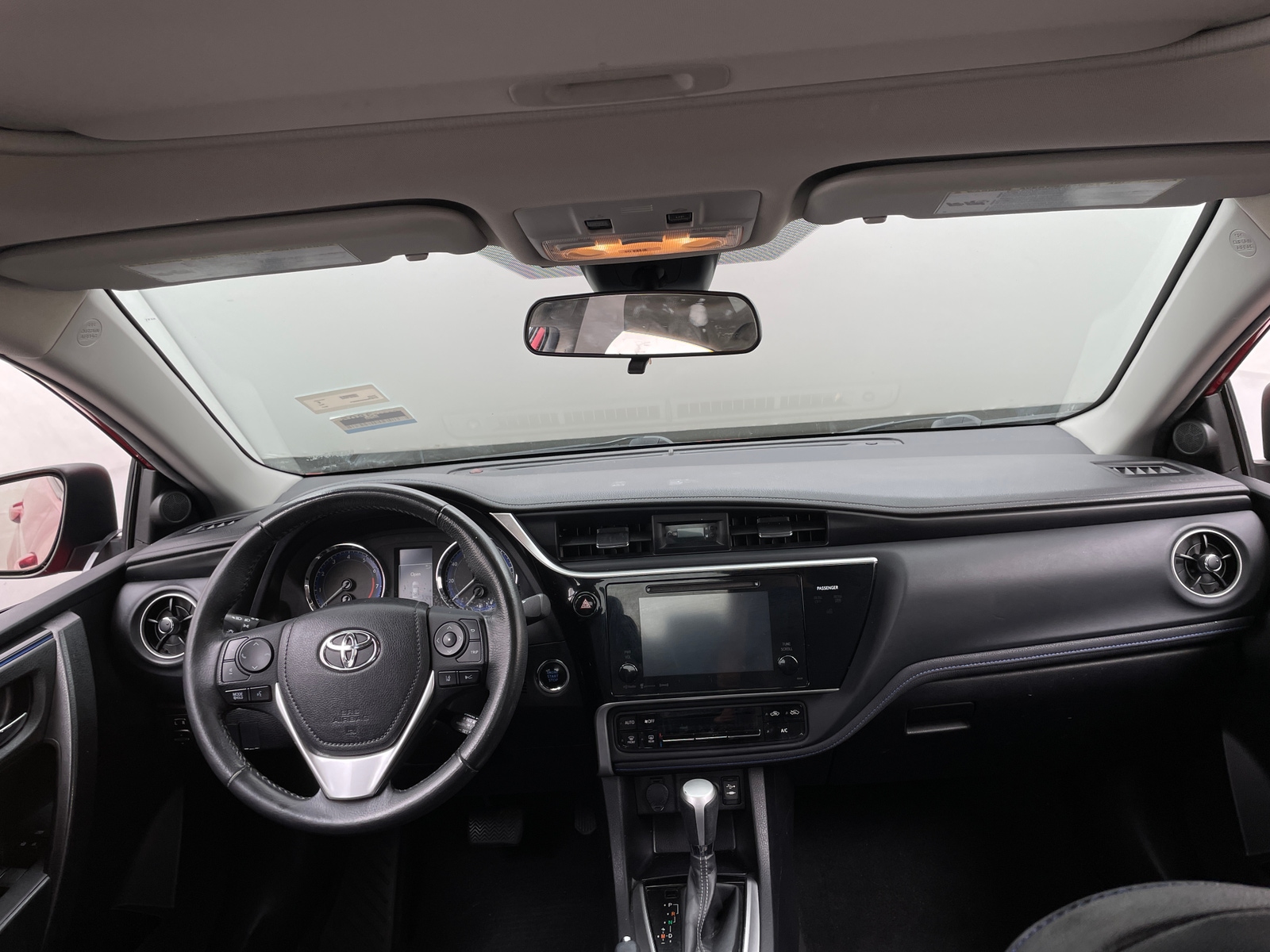 Thumbnail: 2017 Toyota Corolla - 3