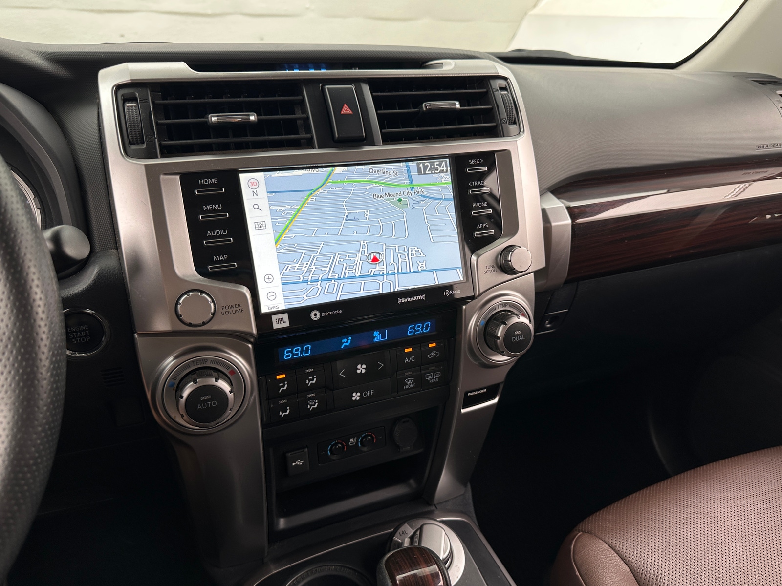 Thumbnail: 2020 Toyota 4Runner - 3