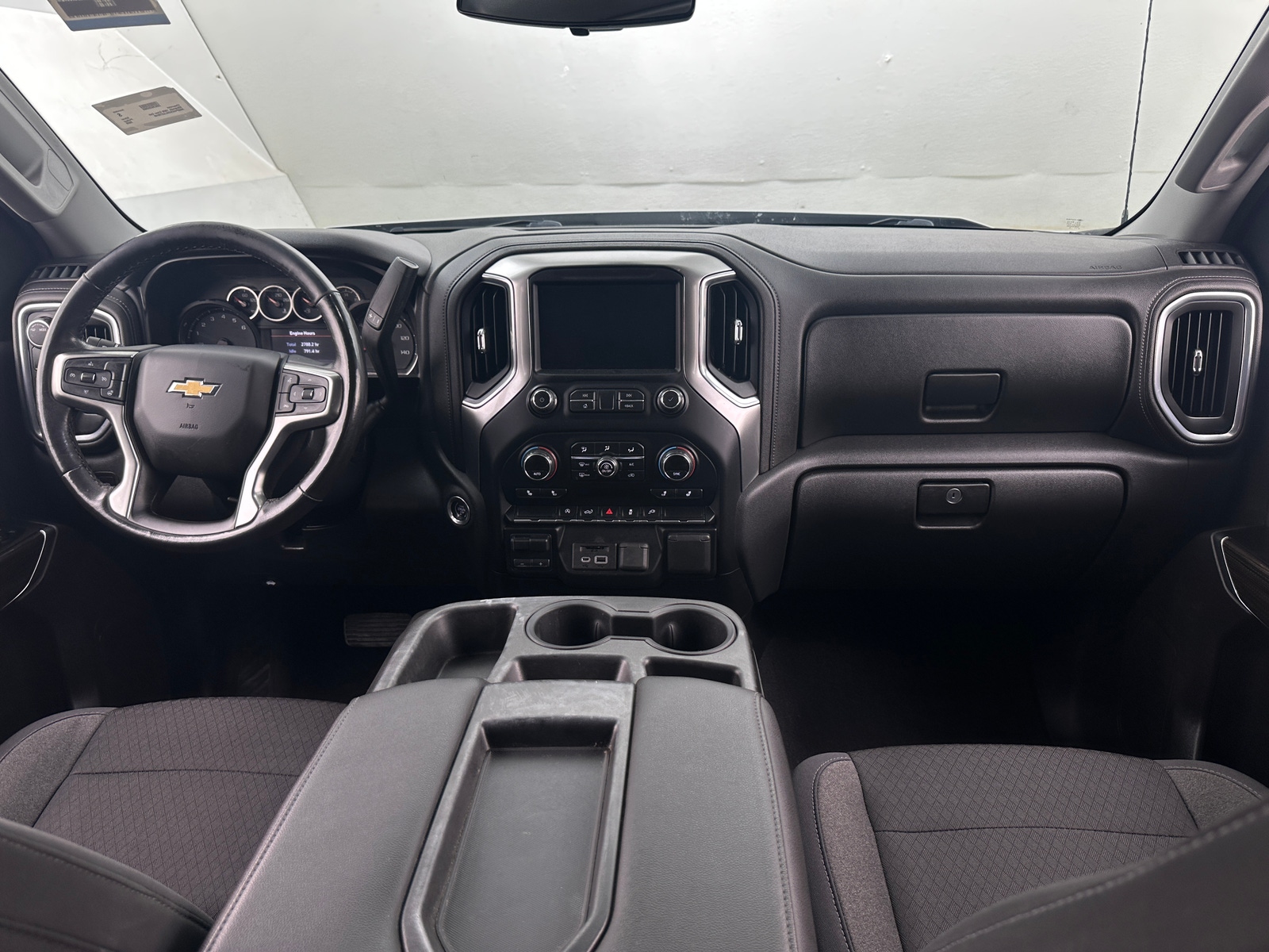 Thumbnail: 2020 Chevrolet Silverado 1500 - 3