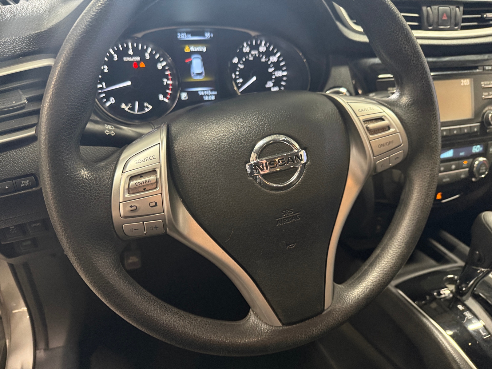 Thumbnail: 2016 Nissan Rogue - 5