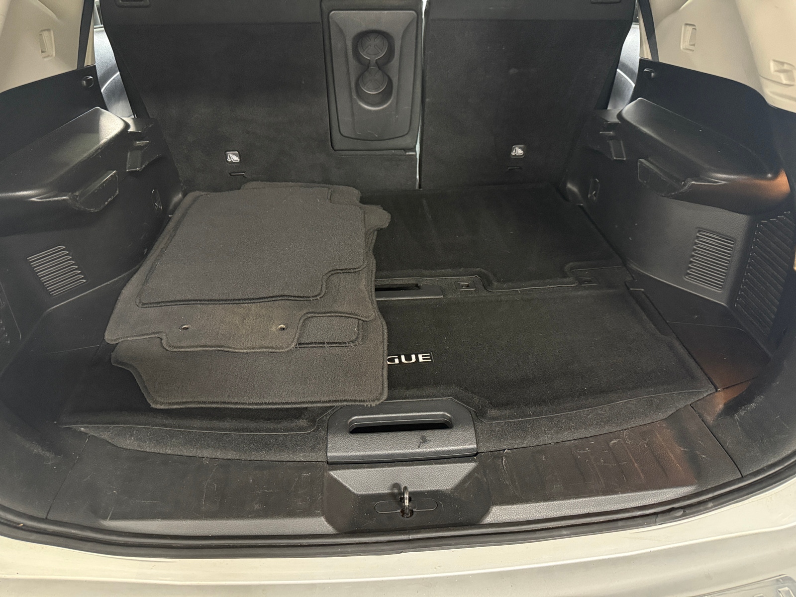 Thumbnail: 2016 Nissan Rogue - 7