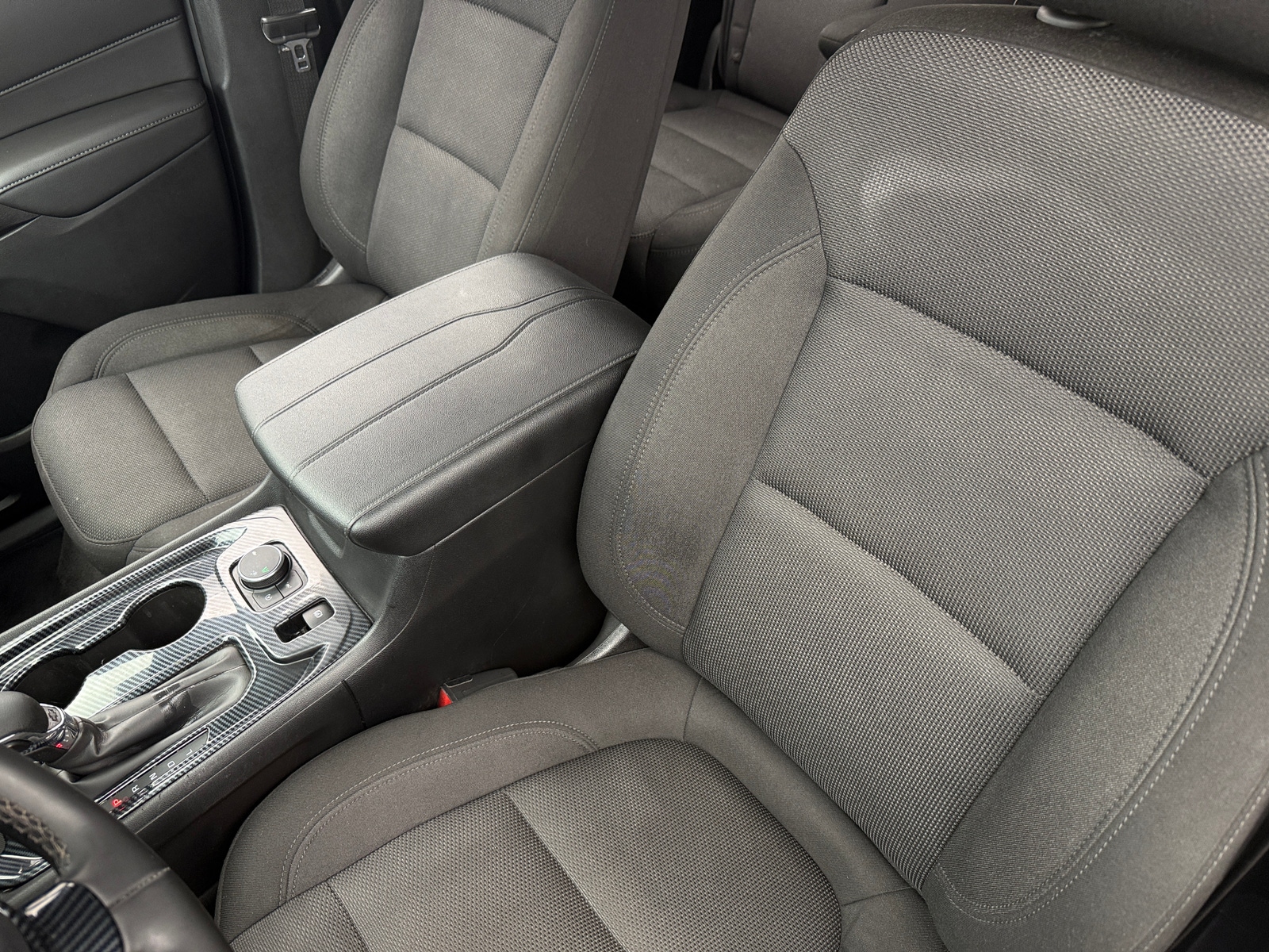 Thumbnail: 2023 Chevrolet Traverse - 2
