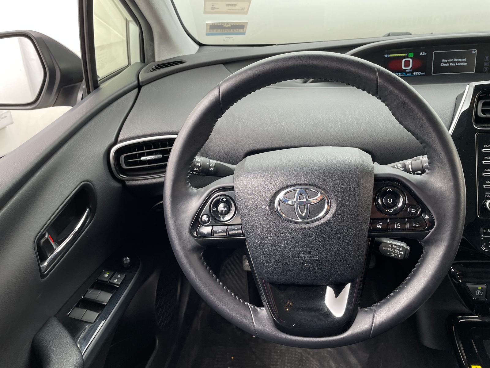 Thumbnail: 2021 Toyota Prius - 4