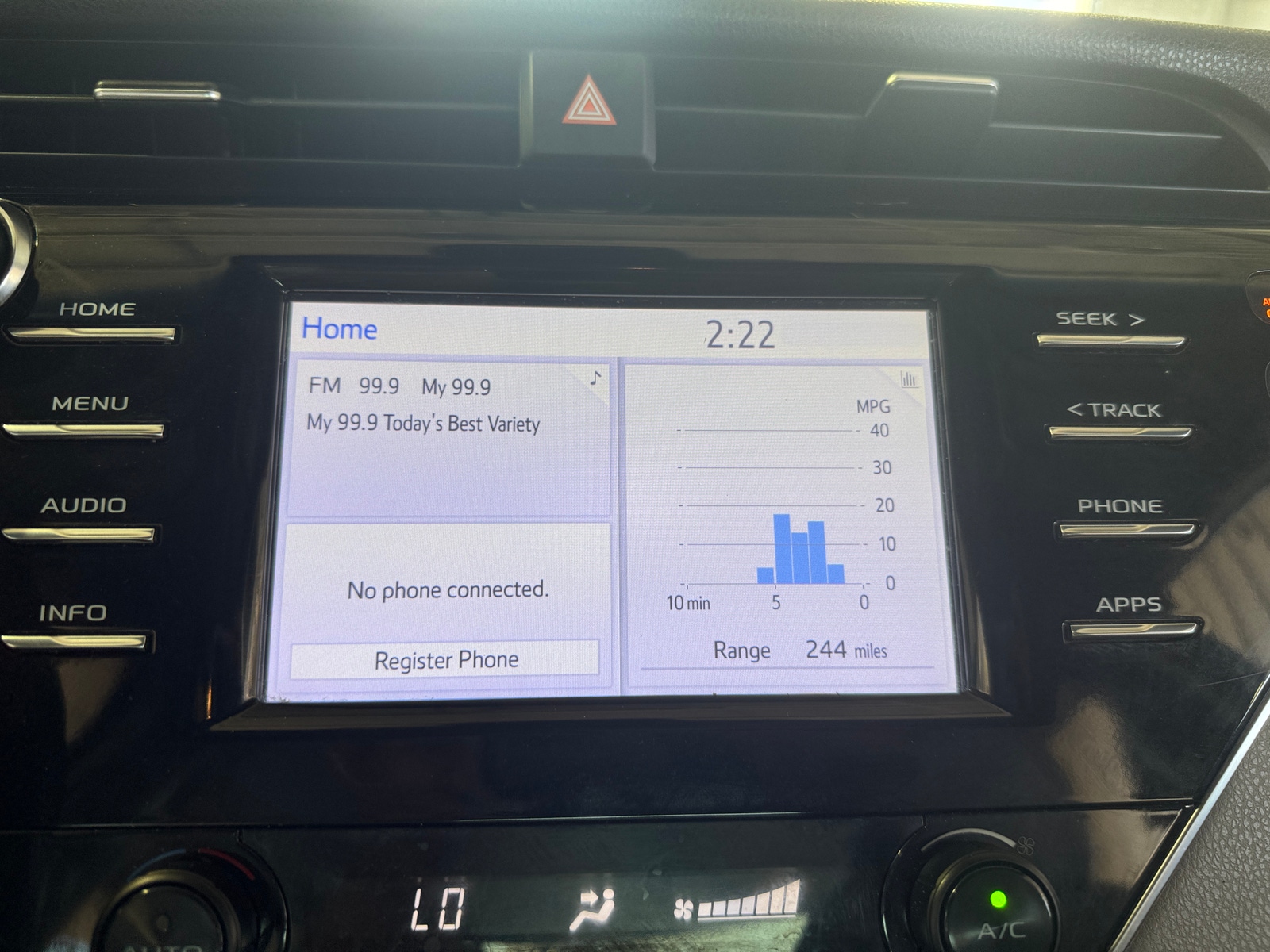 Thumbnail: 2018 Toyota Camry - 4