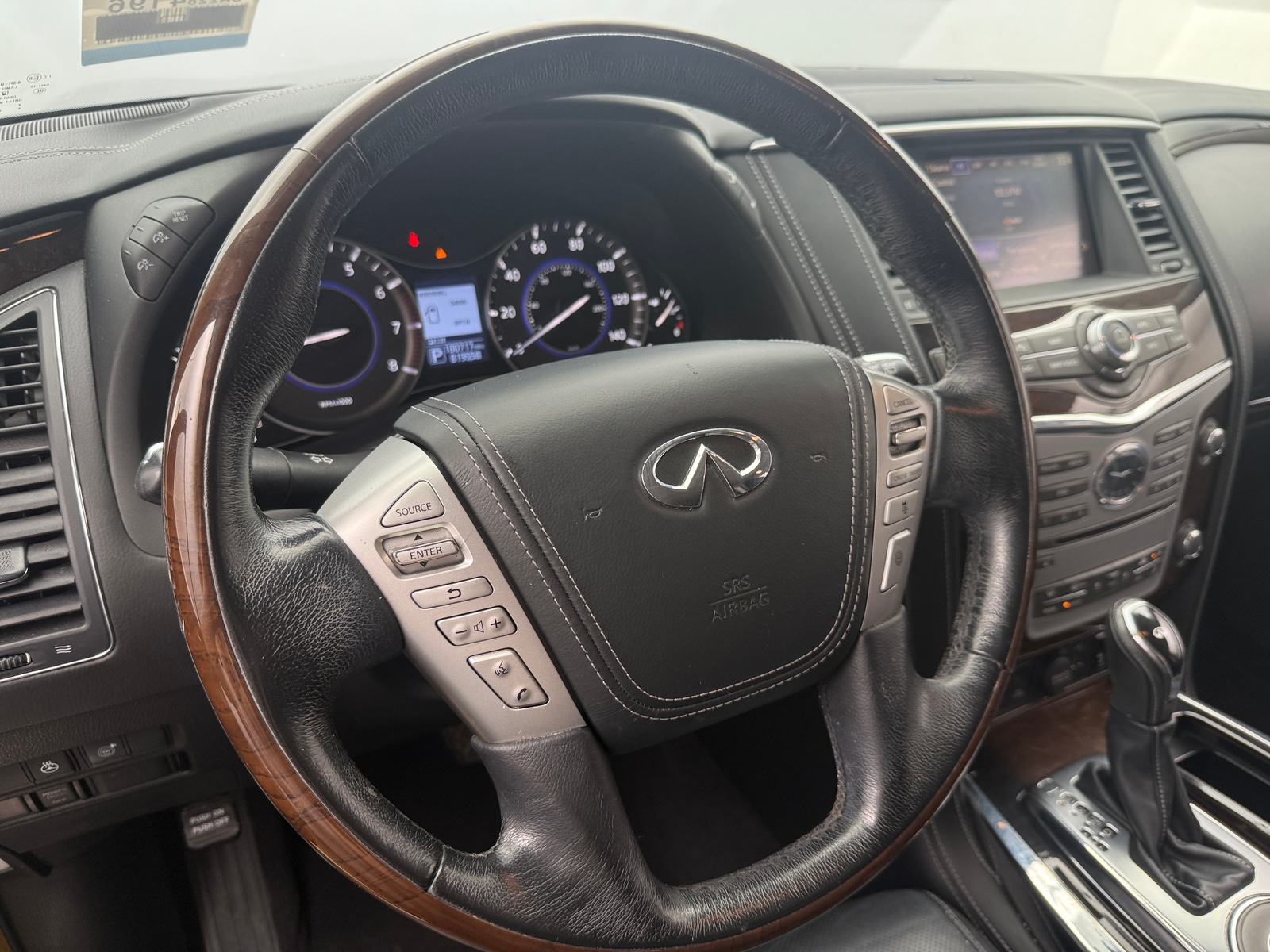 Thumbnail: 2018 INFINITI QX80 - 4