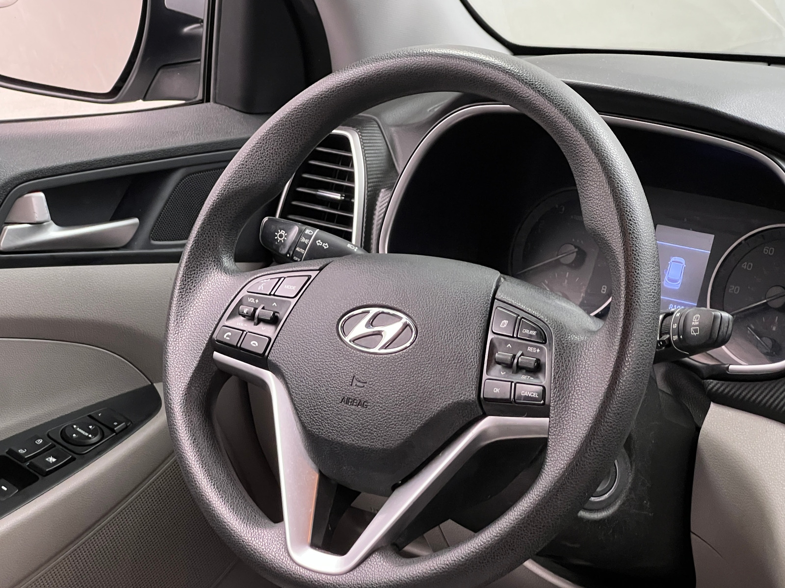 Thumbnail: 2019 Hyundai Tucson - 5