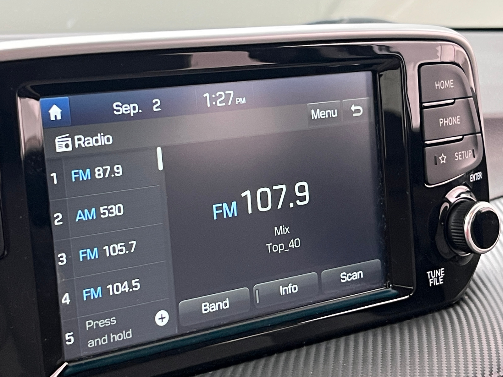 Thumbnail: 2019 Hyundai Tucson - 4