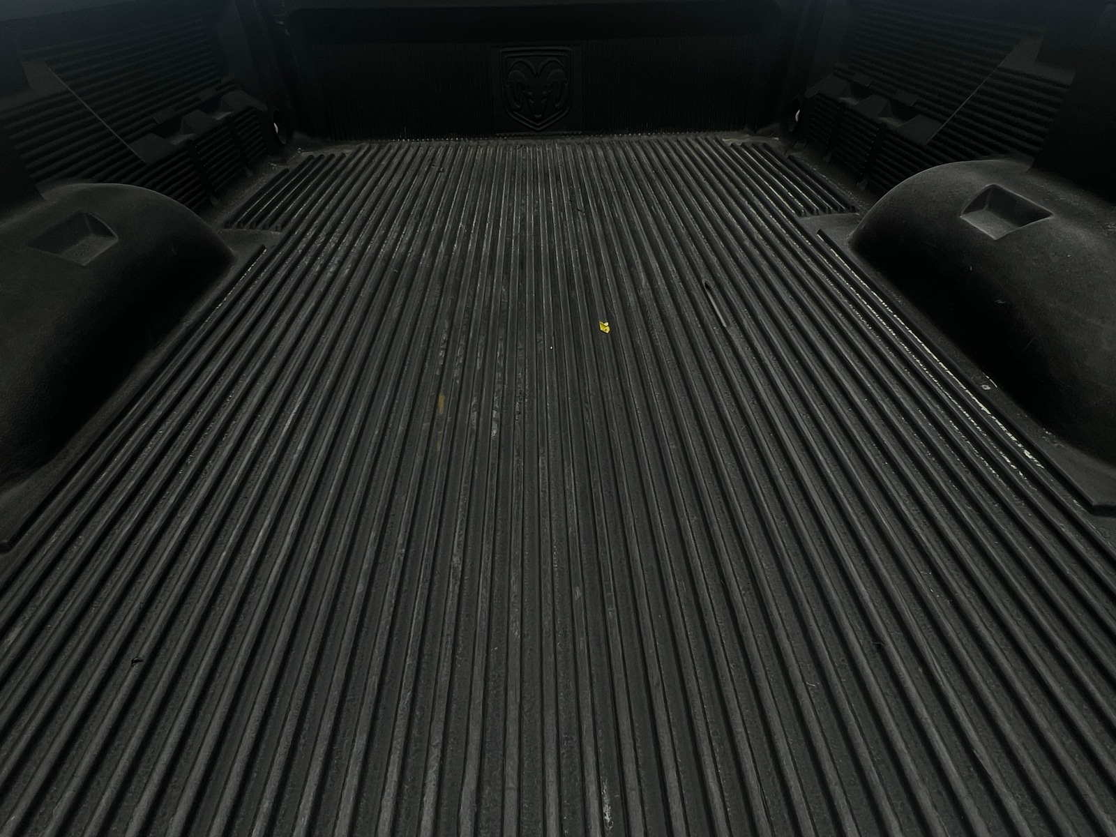 Thumbnail: 2020 RAM 1500 Classic - 6