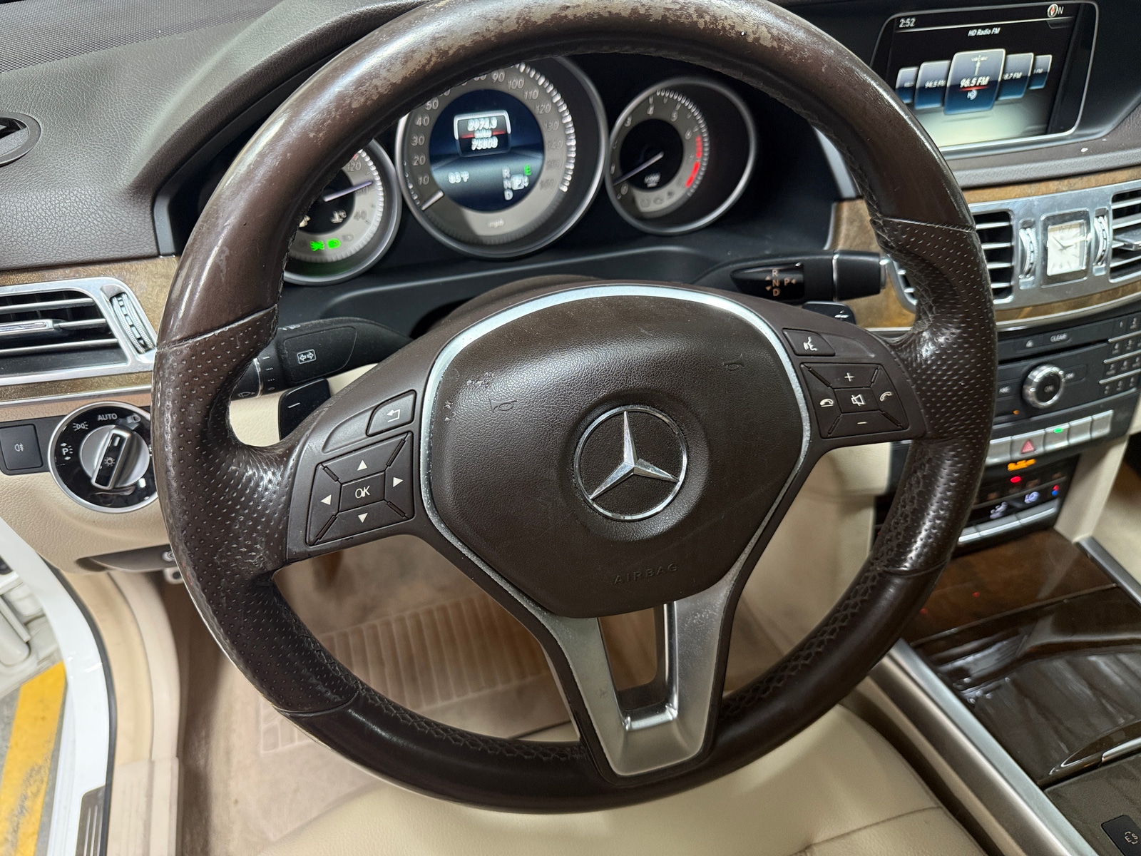 Thumbnail: 2016 Mercedes-Benz E-Class - 4