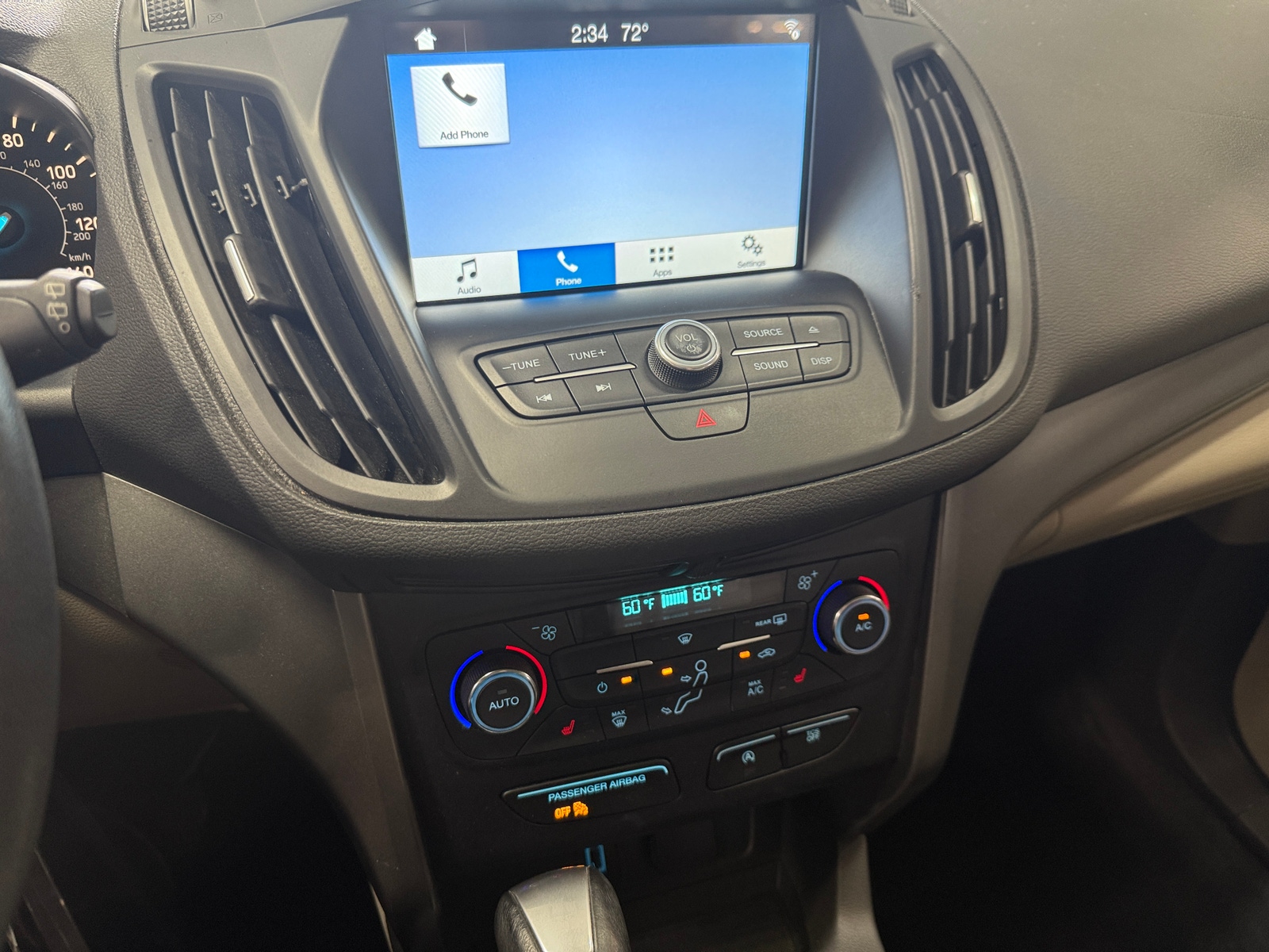 Thumbnail: 2017 Ford Escape - 3