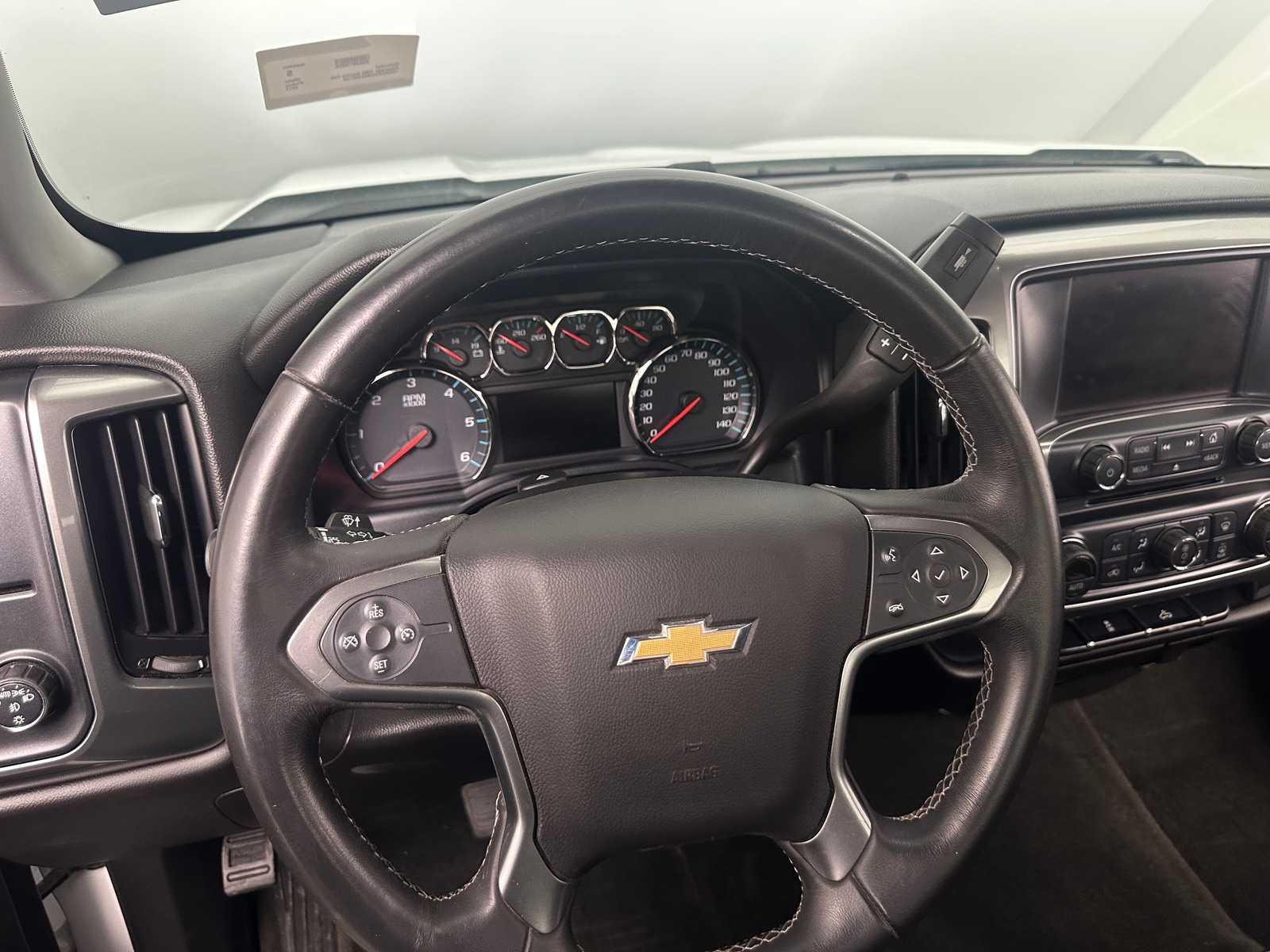 Thumbnail: 2017 Chevrolet Silverado 1500 - 5