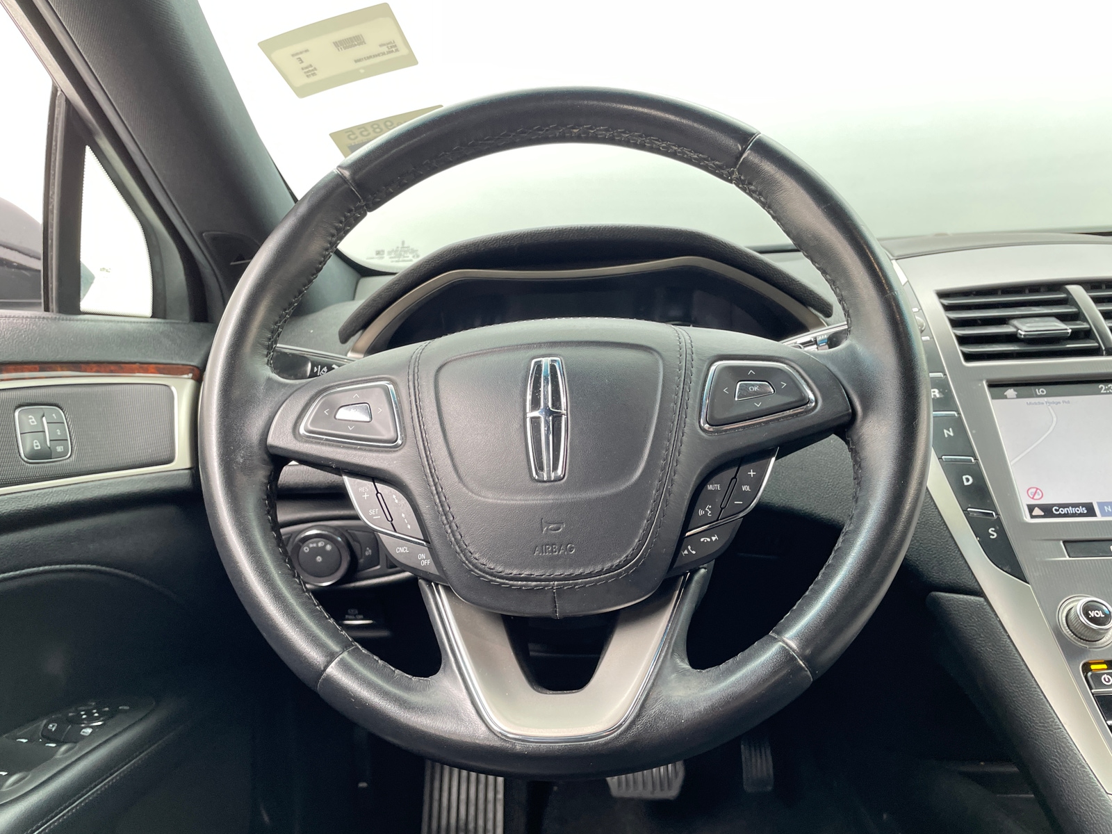 Thumbnail: 2019 Lincoln MKZ - 4