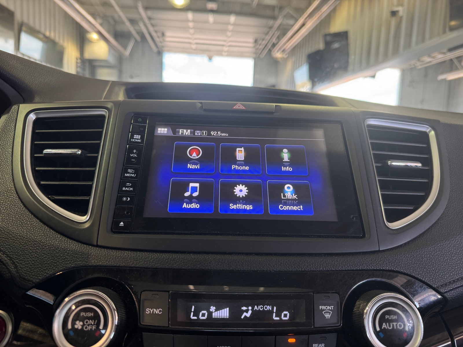 Thumbnail: 2016 Honda CR-V - 3