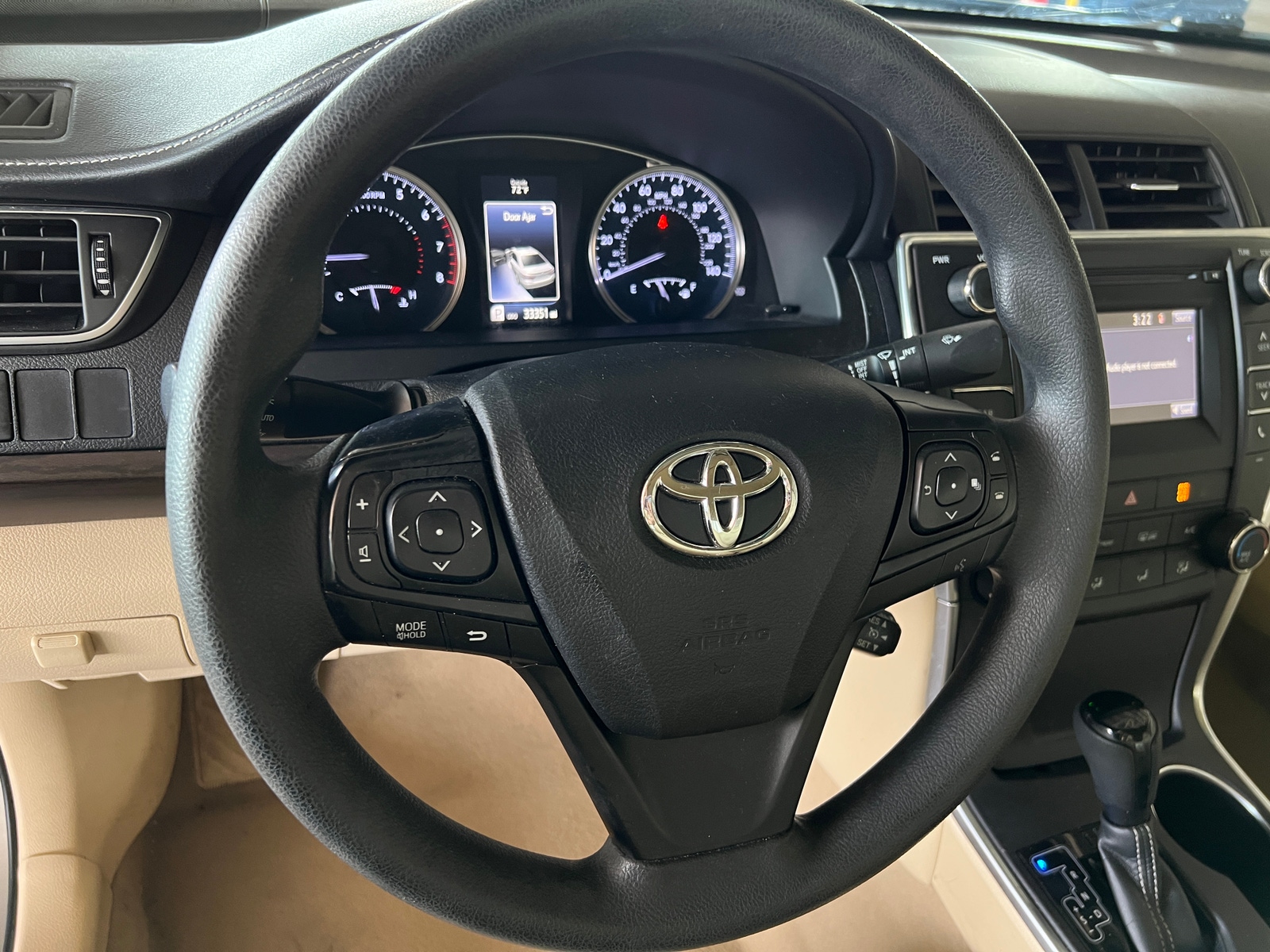 Thumbnail: 2016 Toyota Camry - 4