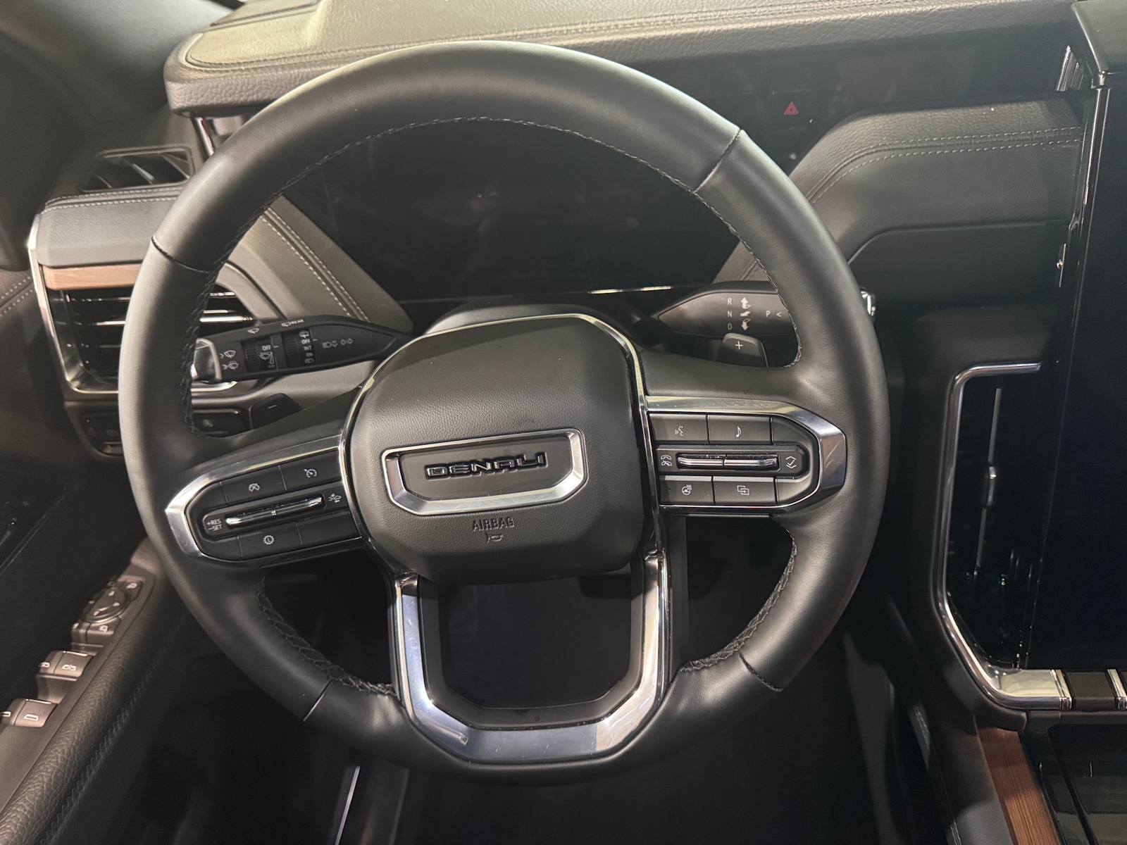 Thumbnail: 2024 GMC Yukon - 4