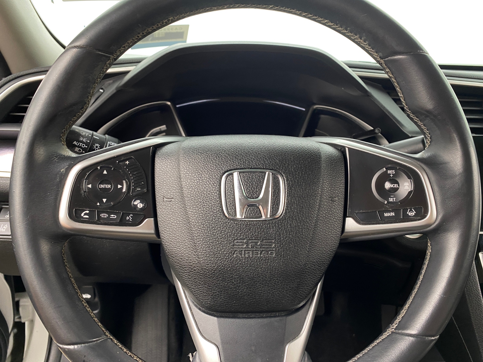 Thumbnail: 2016 Honda Civic - 4