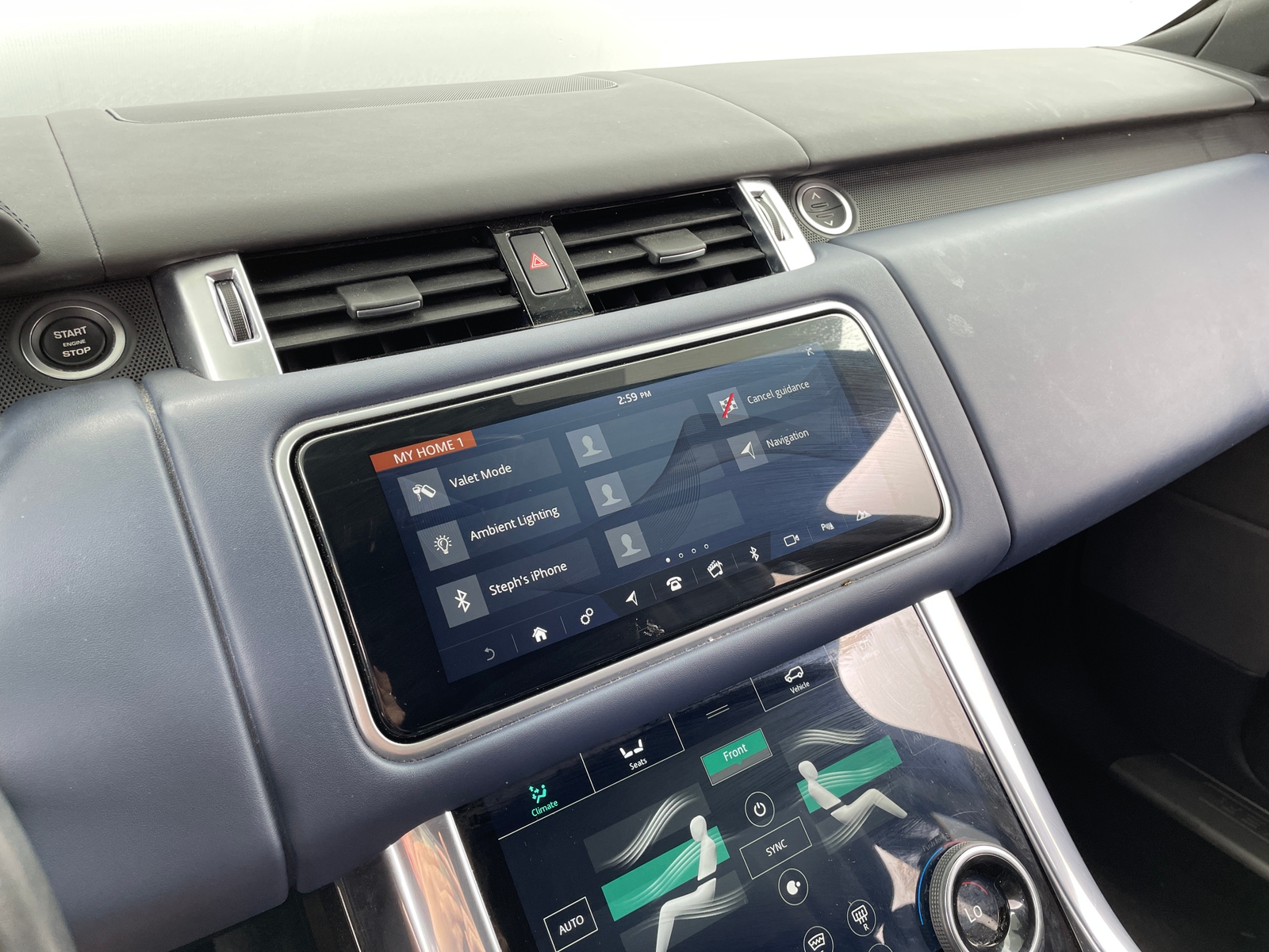 Thumbnail: 2019 Land Rover Range Rover Sport - 3