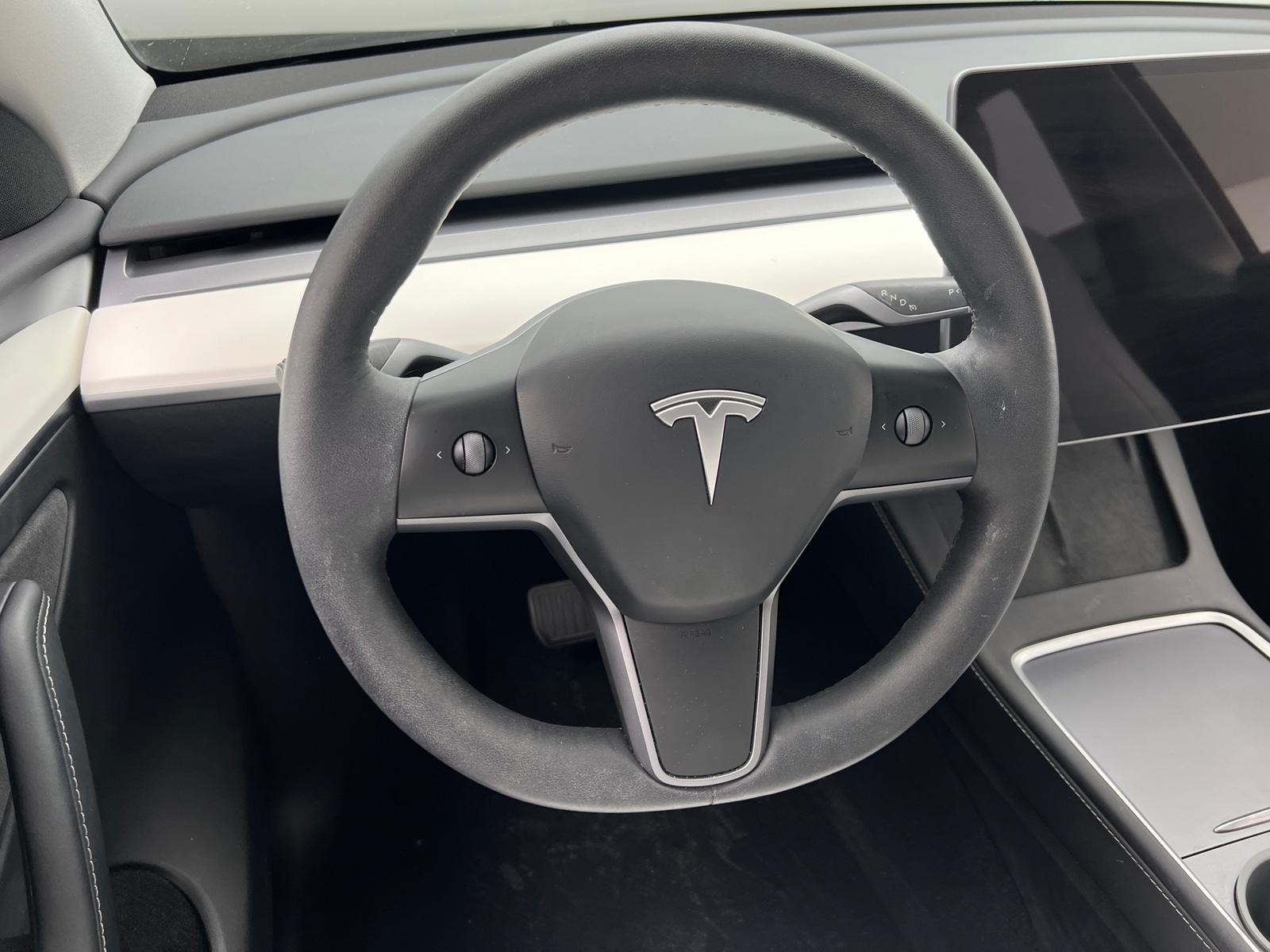 Thumbnail: 2023 Tesla Model Y - 4